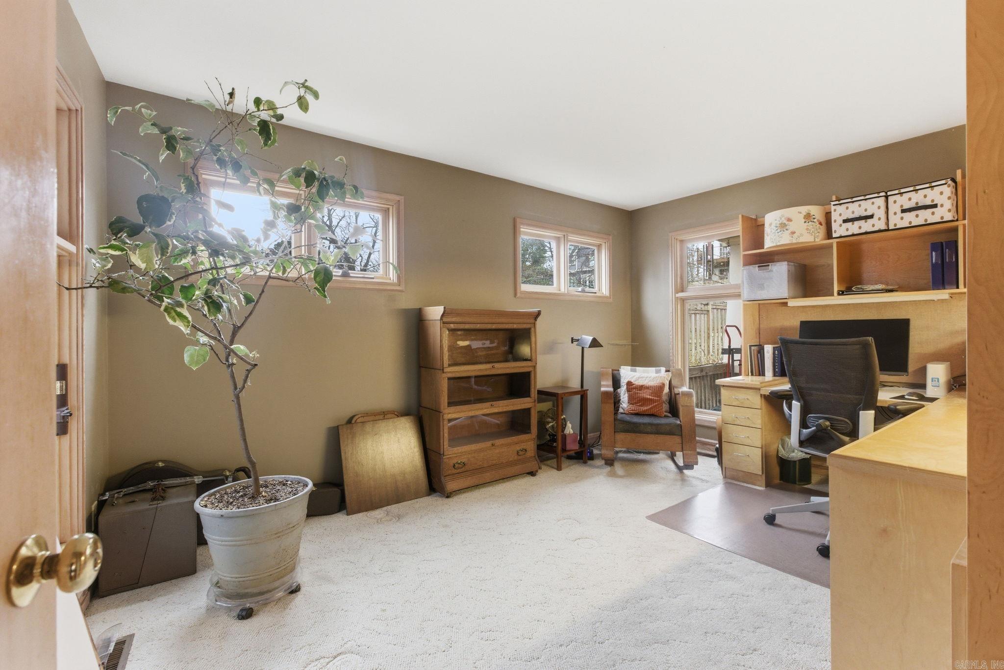 DOYLES PLACE - Residential