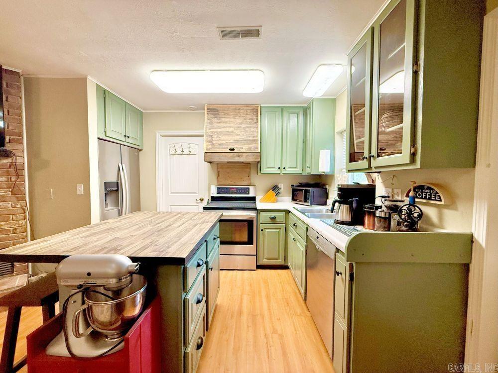 REA VALLEY ACRES - Residential