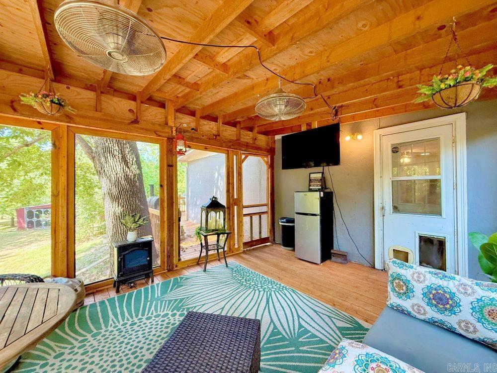 REA VALLEY ACRES - Residential