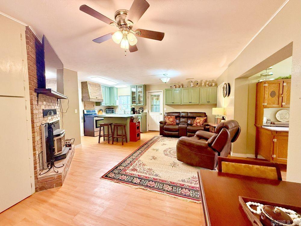 REA VALLEY ACRES - Residential