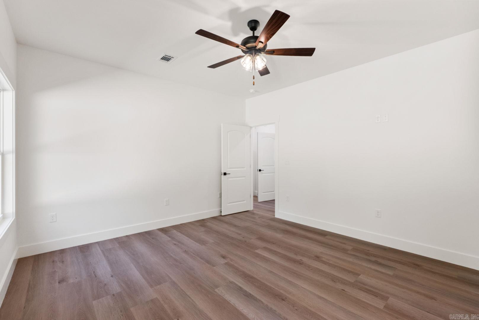 ULES WATSON PLACE - Residential