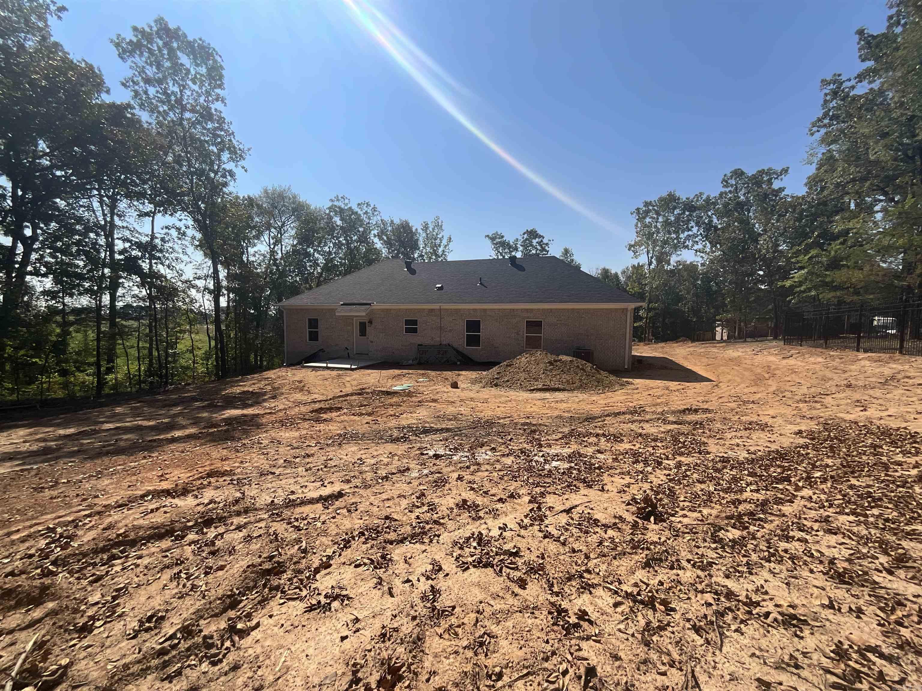 ULES WATSON PLACE - Residential