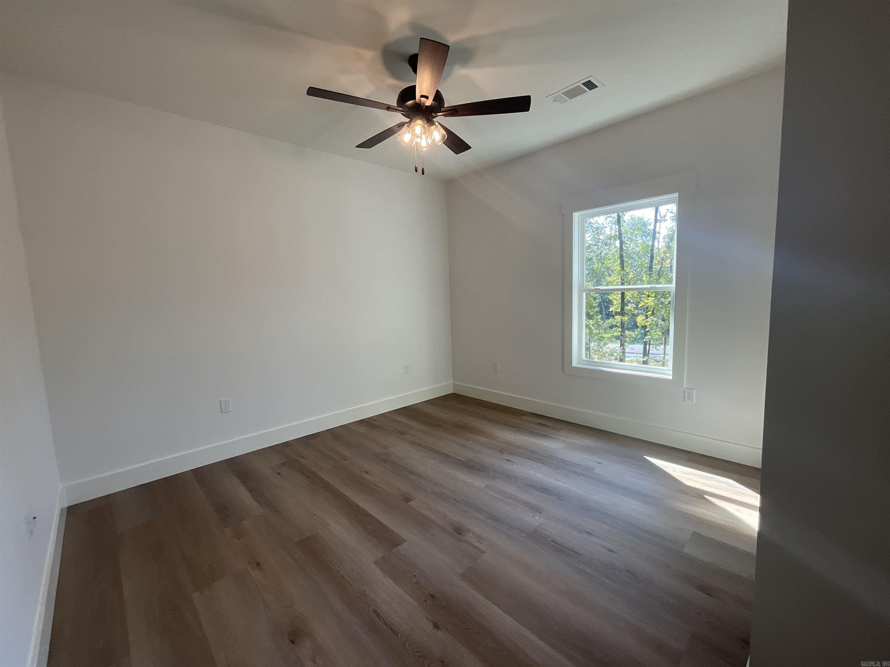 ULES WATSON PLACE - Residential