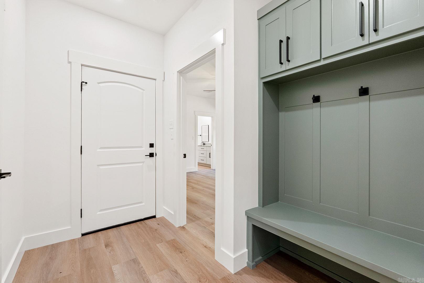 ULES WATSON PLACE - Residential