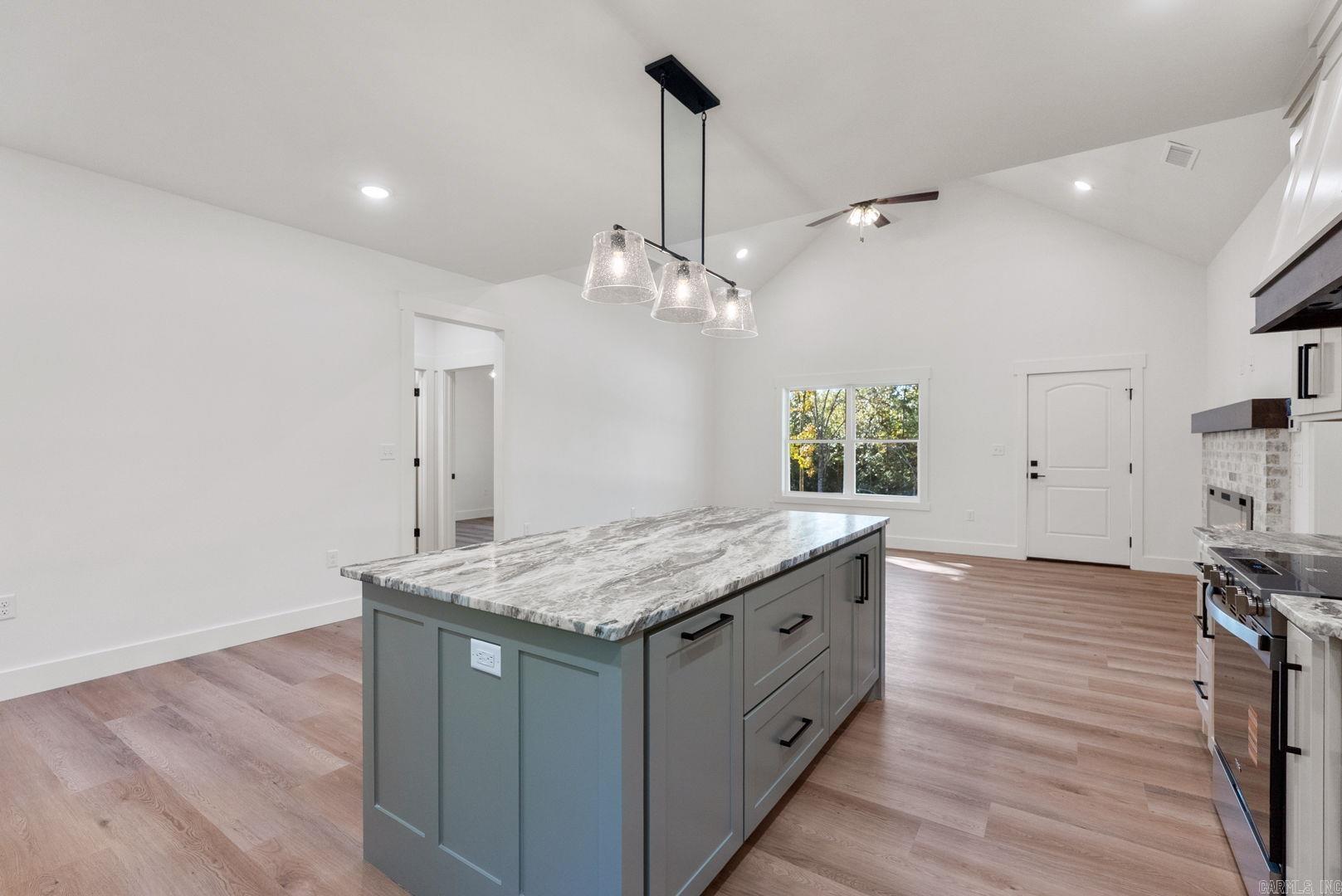 ULES WATSON PLACE - Residential