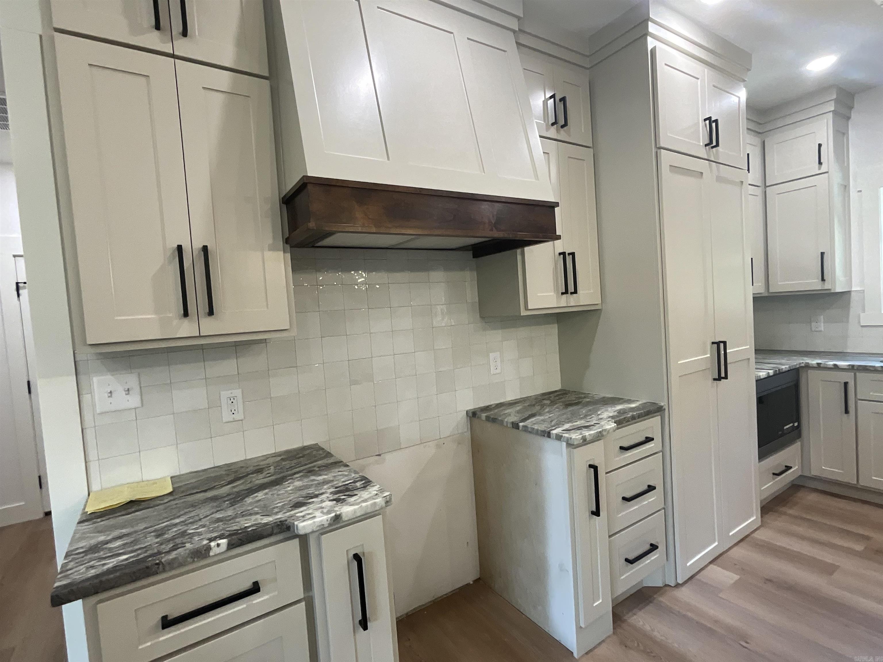 ULES WATSON PLACE - Residential