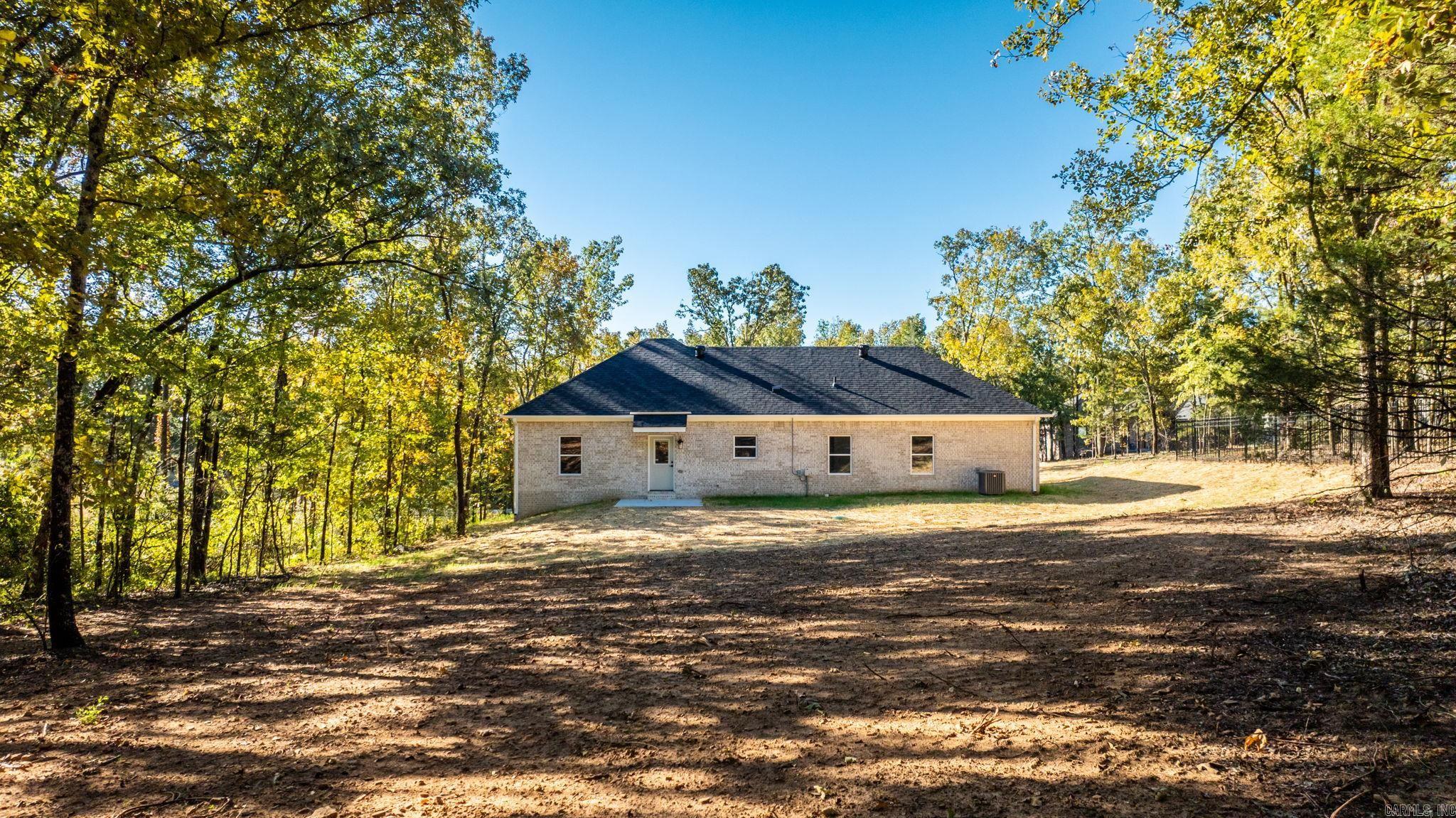 ULES WATSON PLACE - Residential