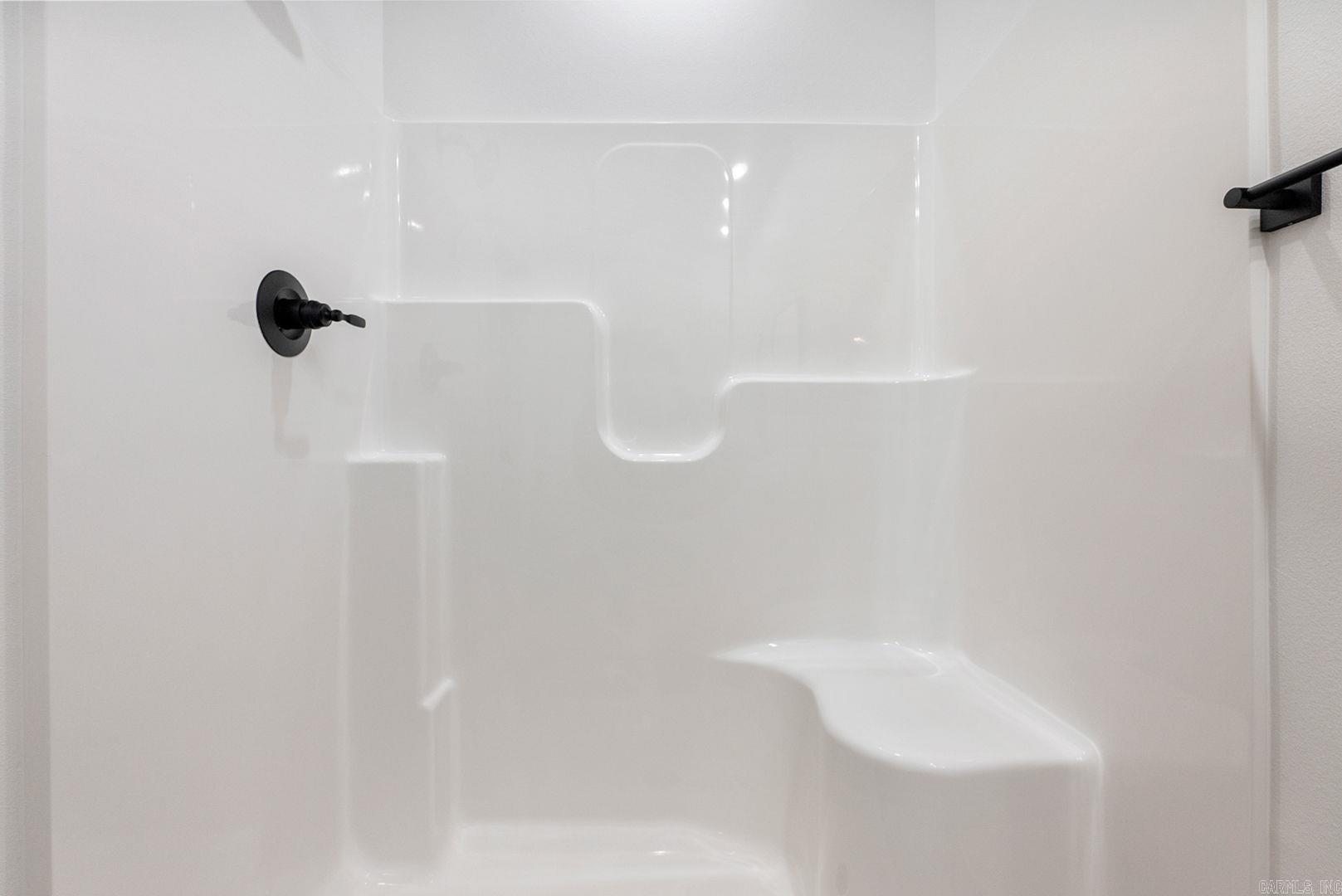 ULES WATSON PLACE - Residential