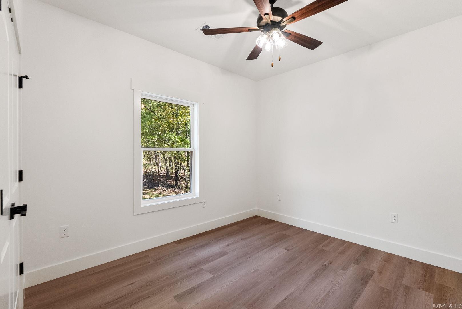 ULES WATSON PLACE - Residential