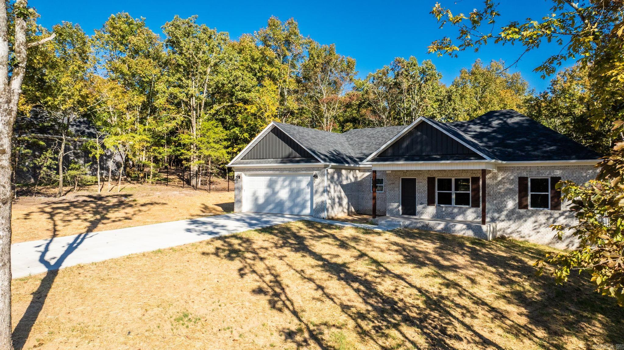 ULES WATSON PLACE - Residential