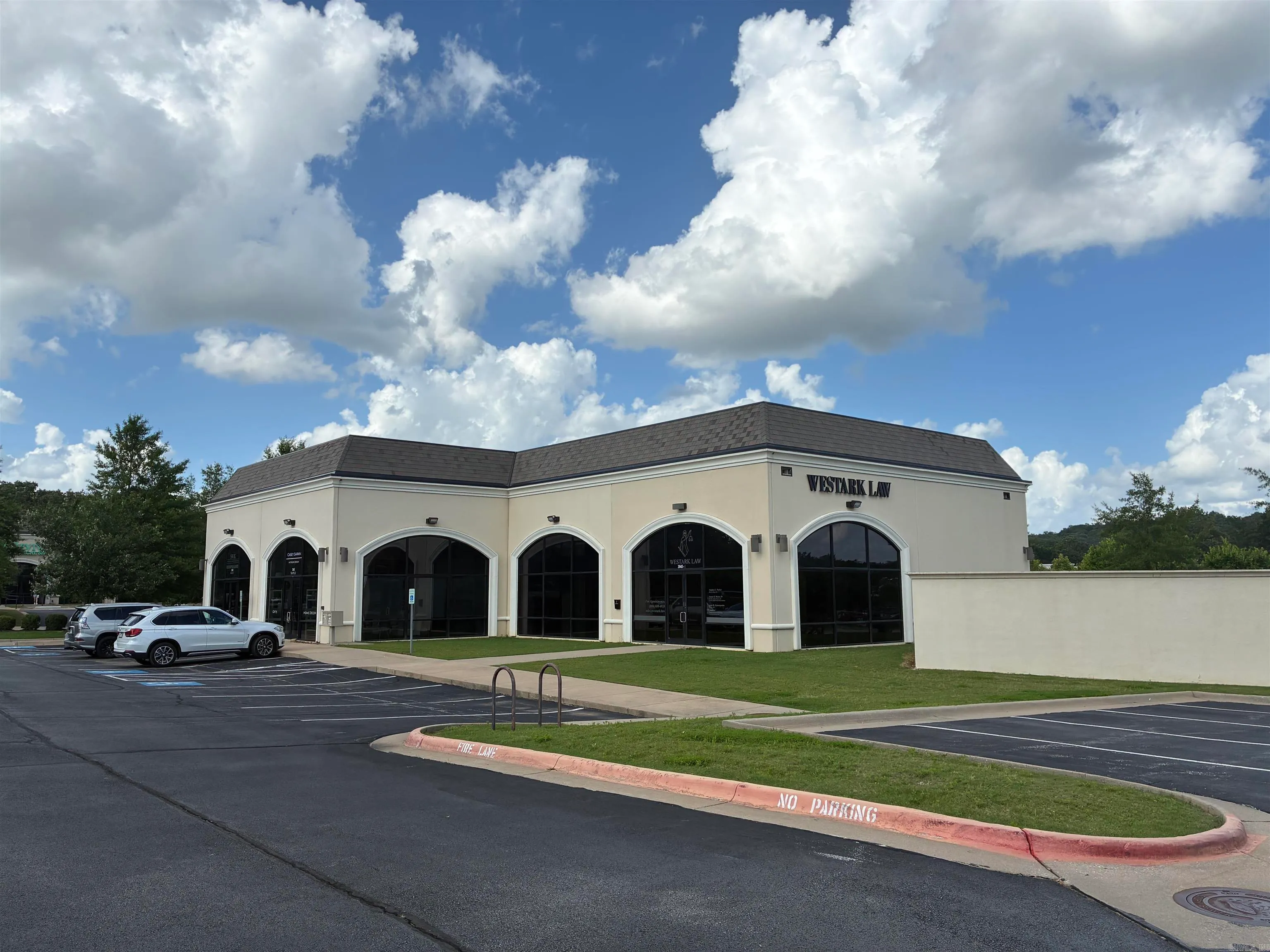 Fayetteville, Arkansas 72703, United States, ,Commercial,Active,13684