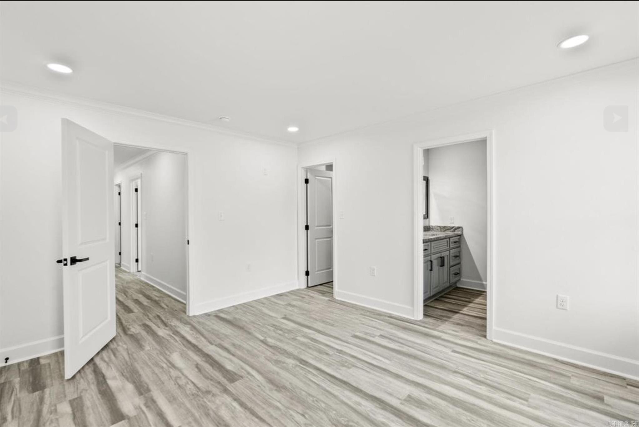 Washington Avenue - Residential Lease