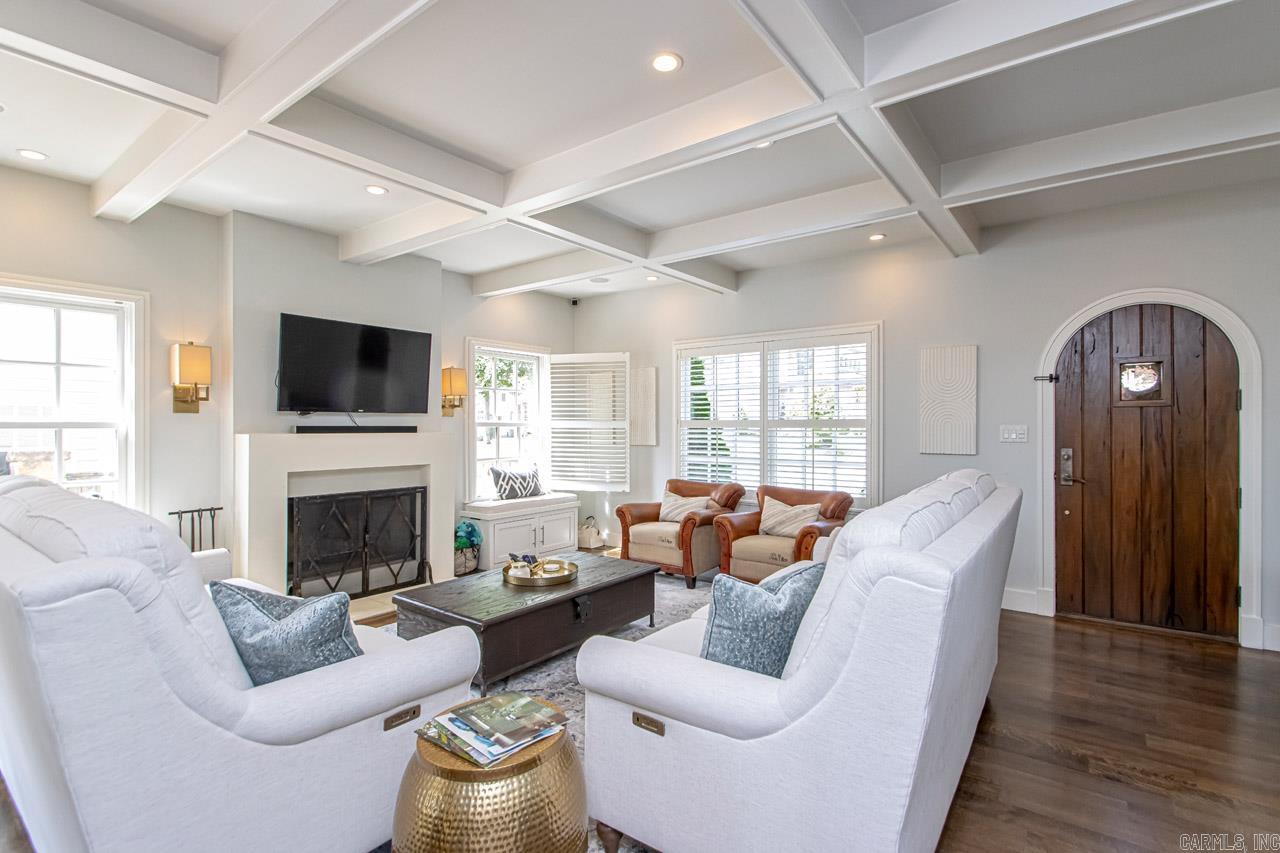 FOREST HEIGHTS PLACE - Residential