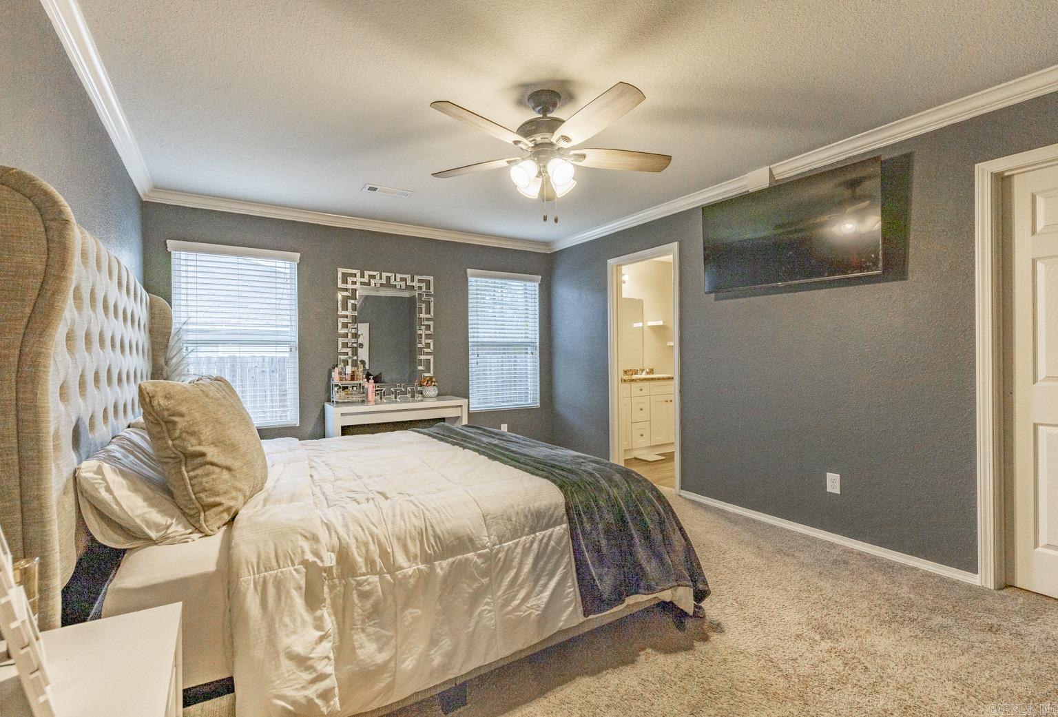 BENJAMIN GROVE - Residential