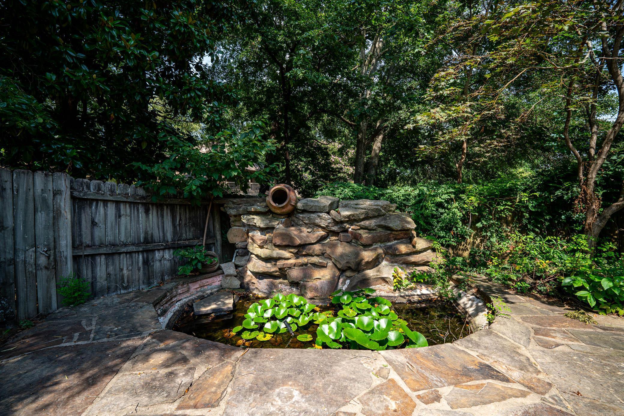 JEFFERSON PLACE - Residential