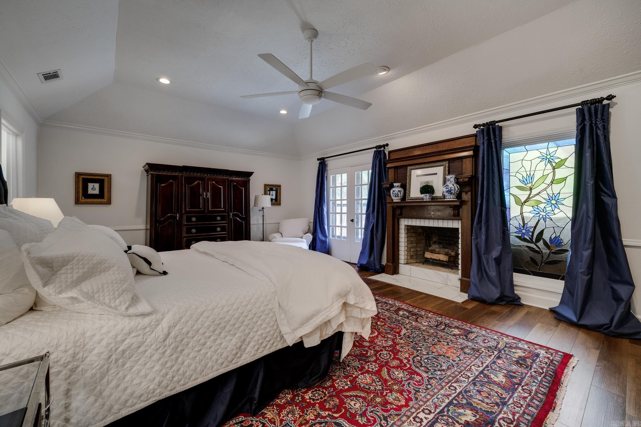 JEFFERSON PLACE - Residential