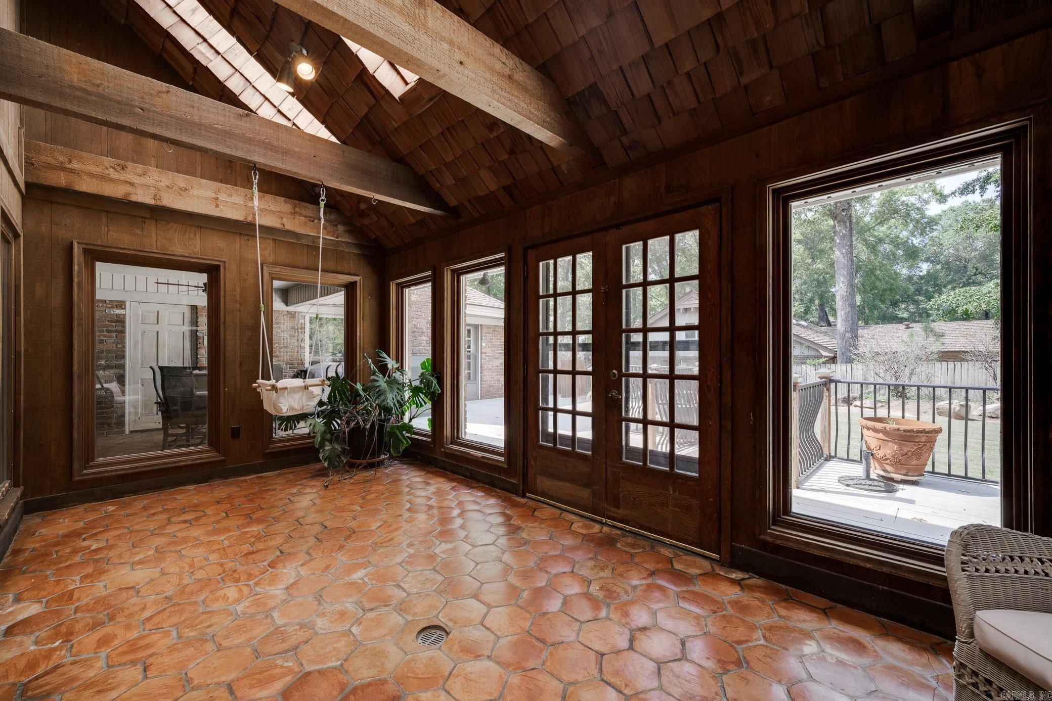 JEFFERSON PLACE - Residential