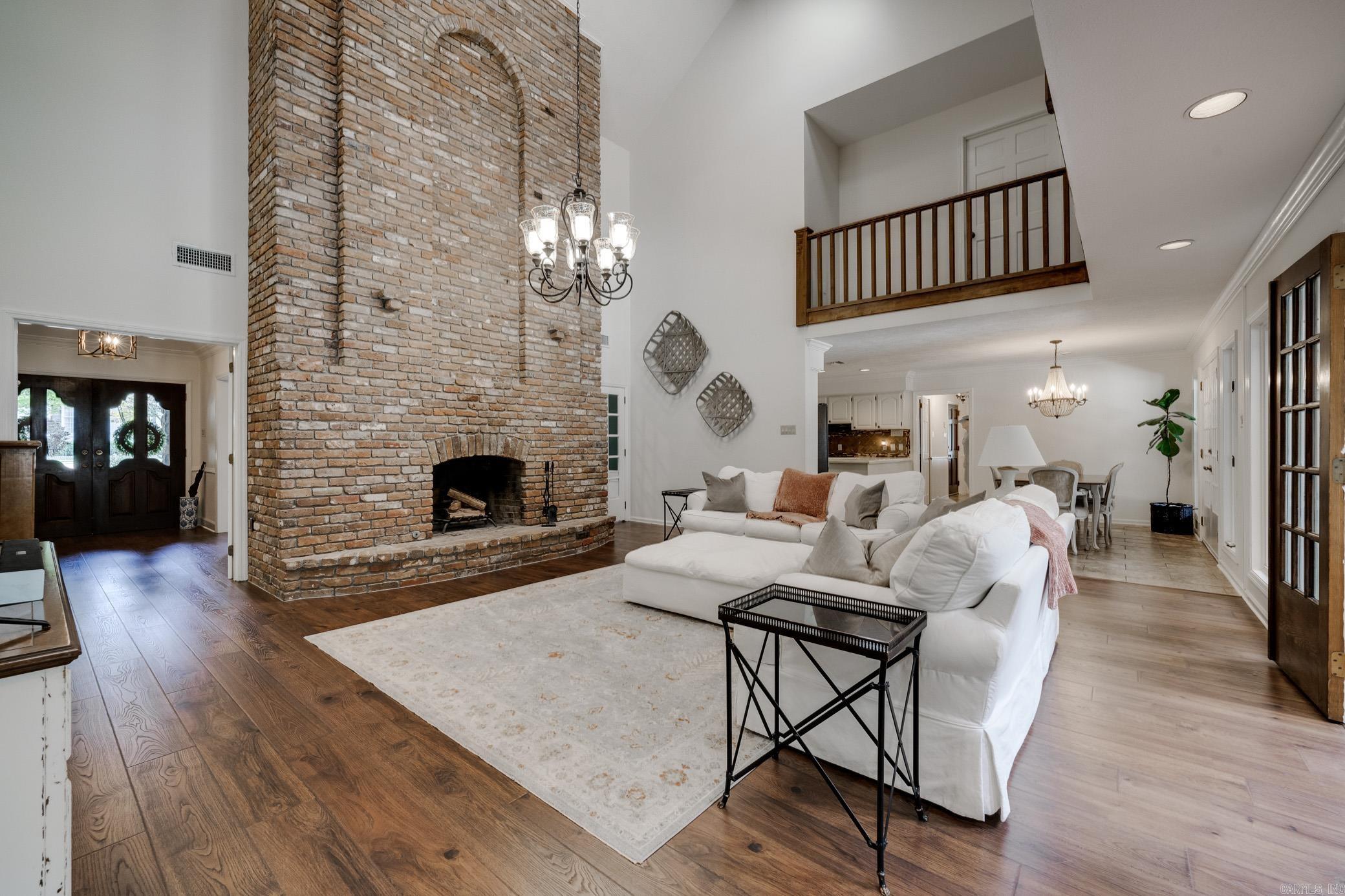 JEFFERSON PLACE - Residential