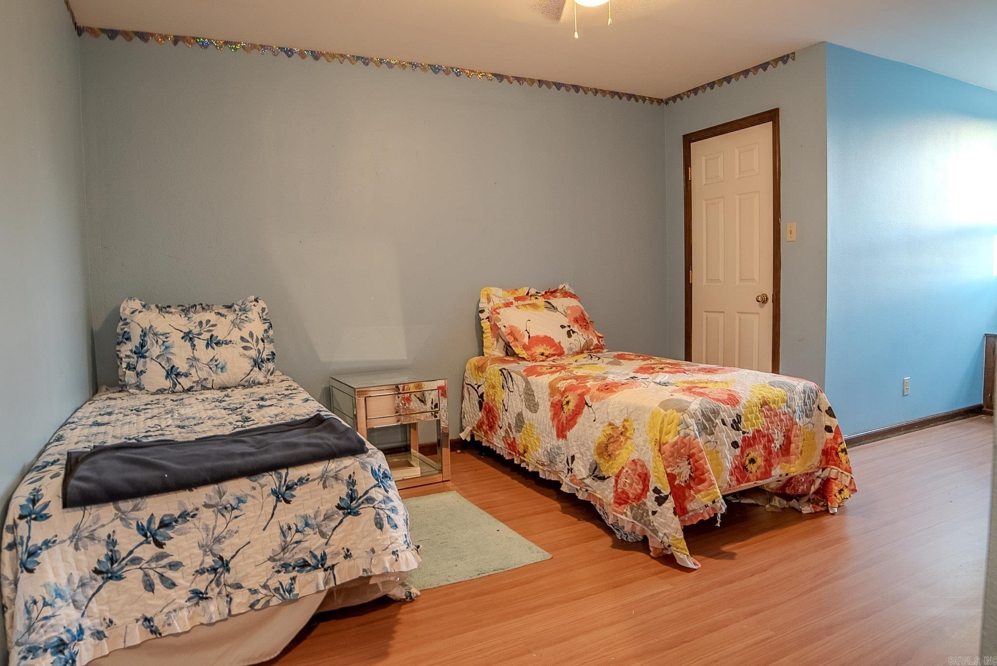 OVERBROOK - Residential