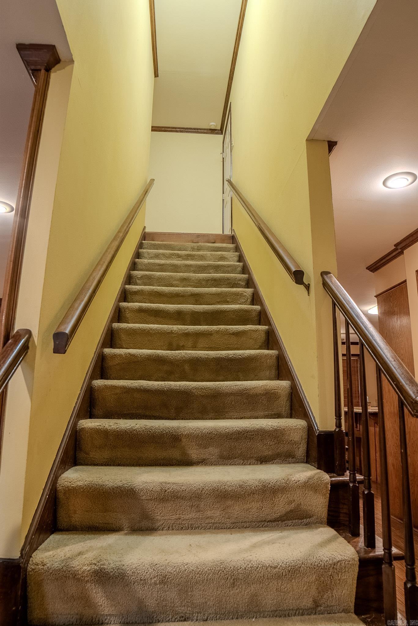 OVERBROOK - Residential