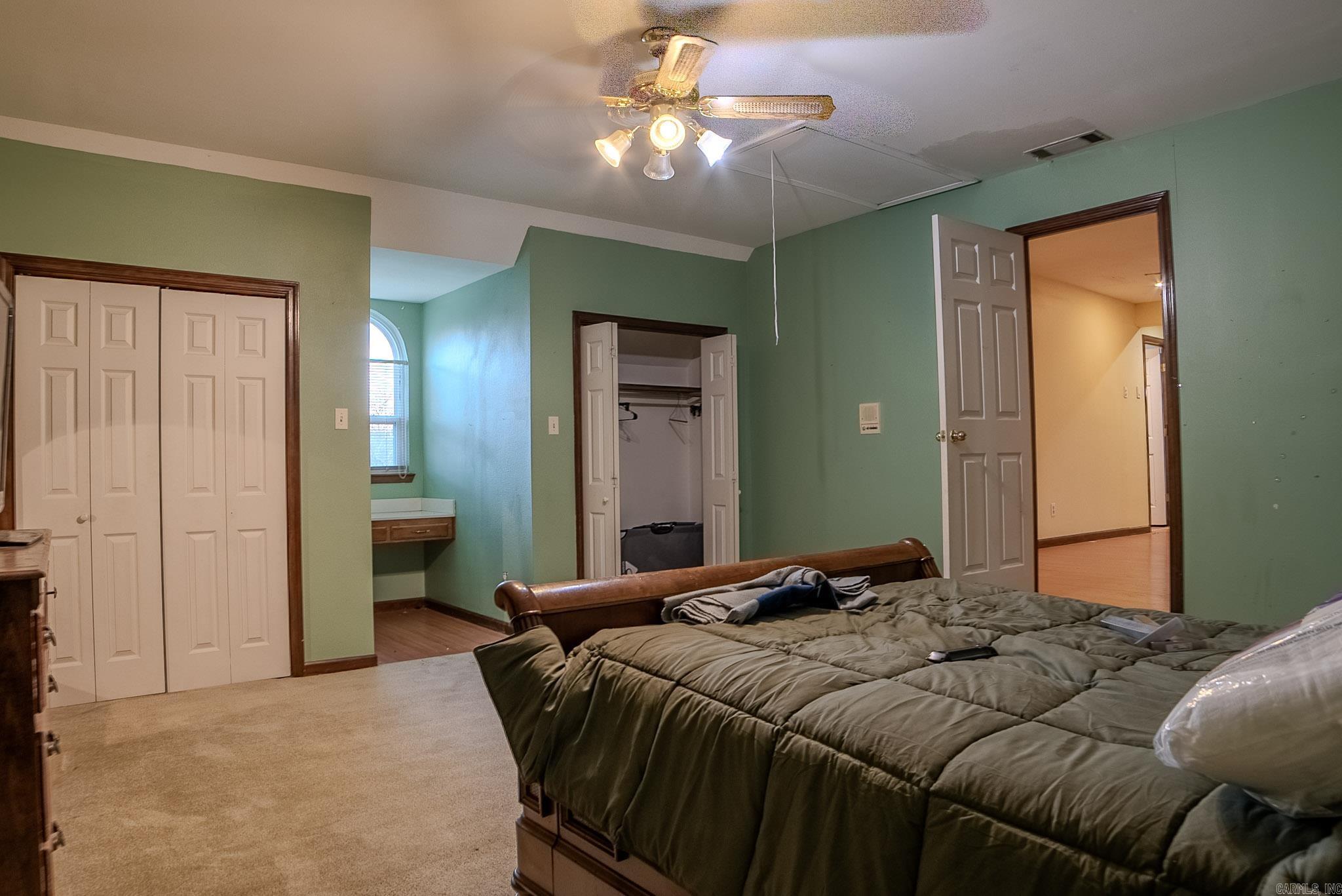 OVERBROOK - Residential