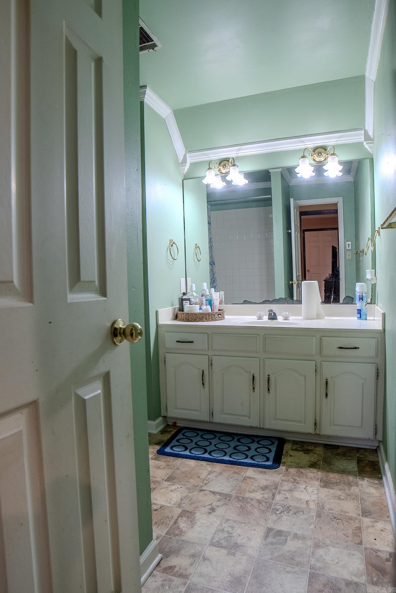 OVERBROOK - Residential