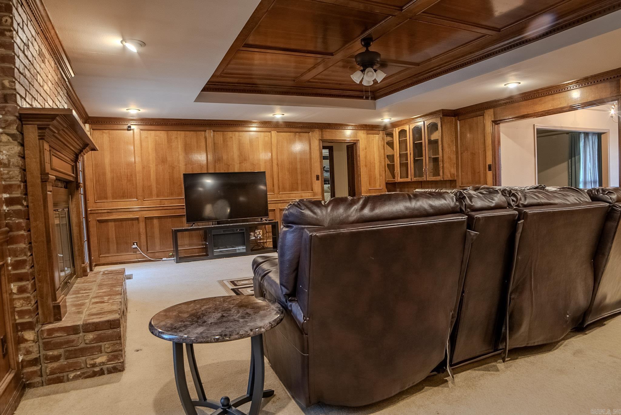 OVERBROOK - Residential