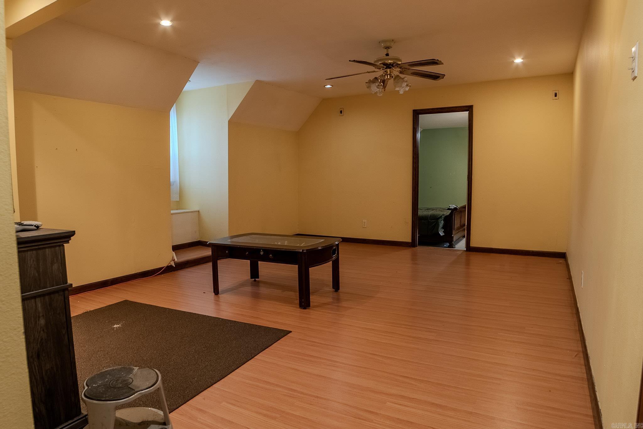 OVERBROOK - Residential