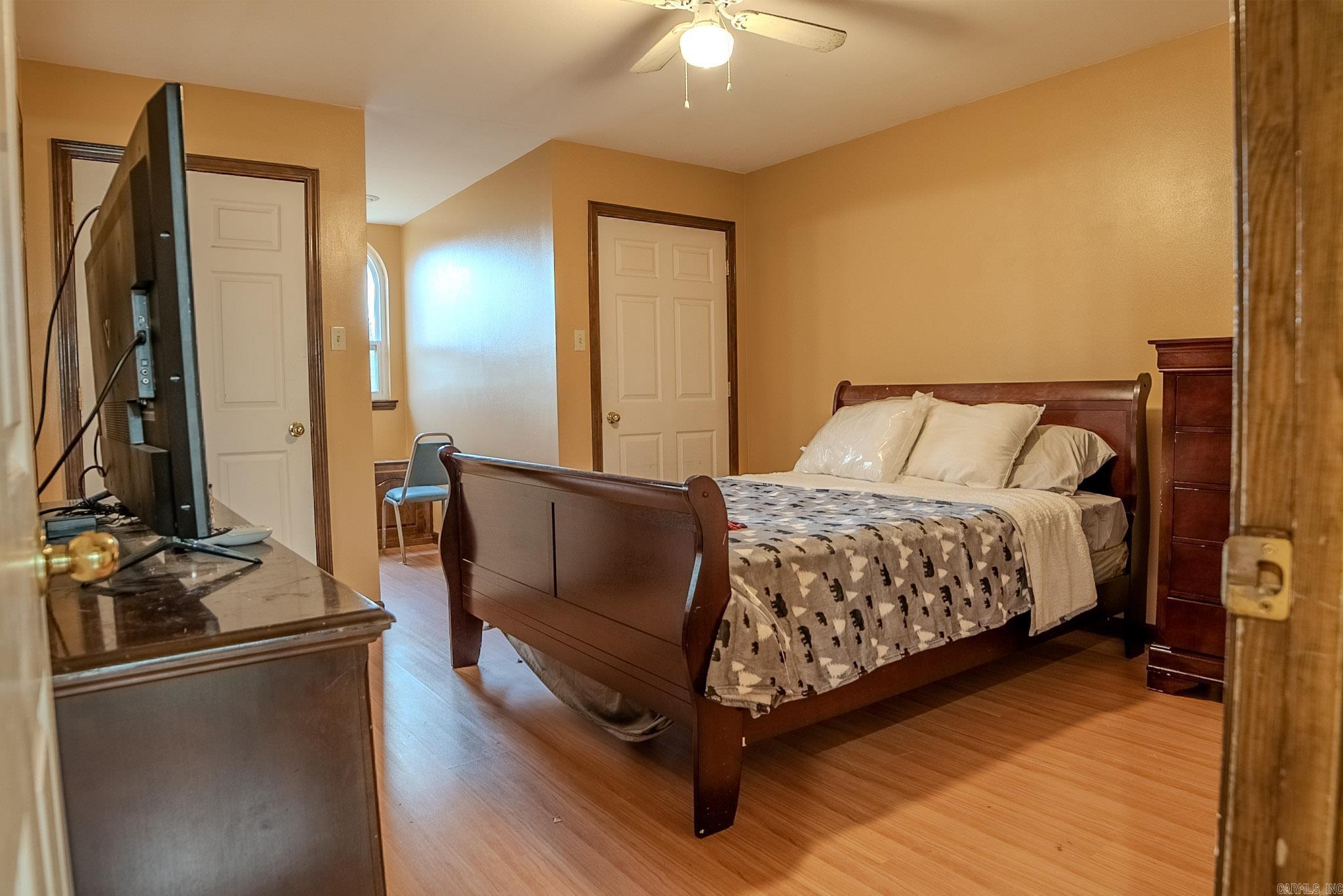 OVERBROOK - Residential