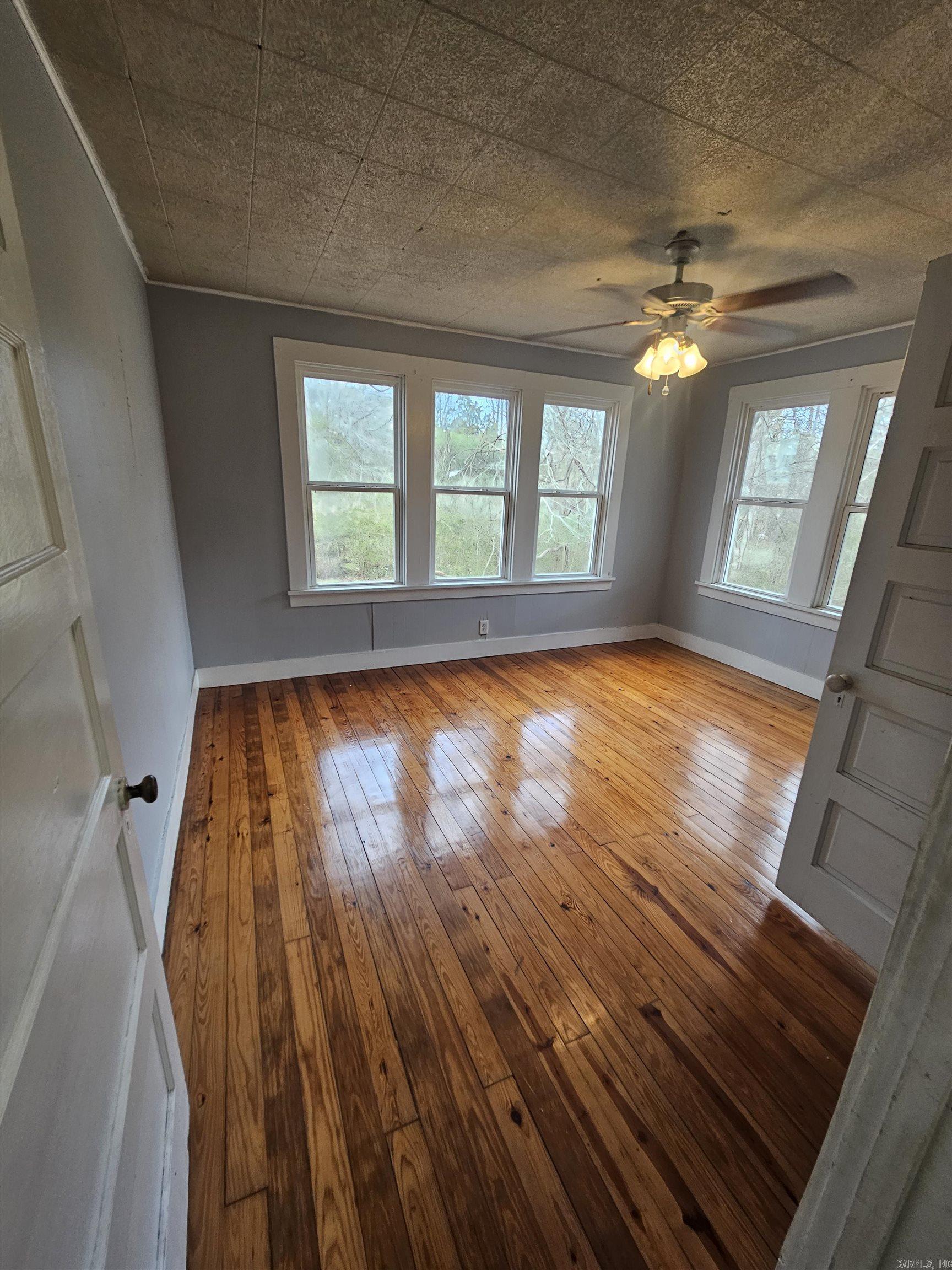 Moline - Residential Lease