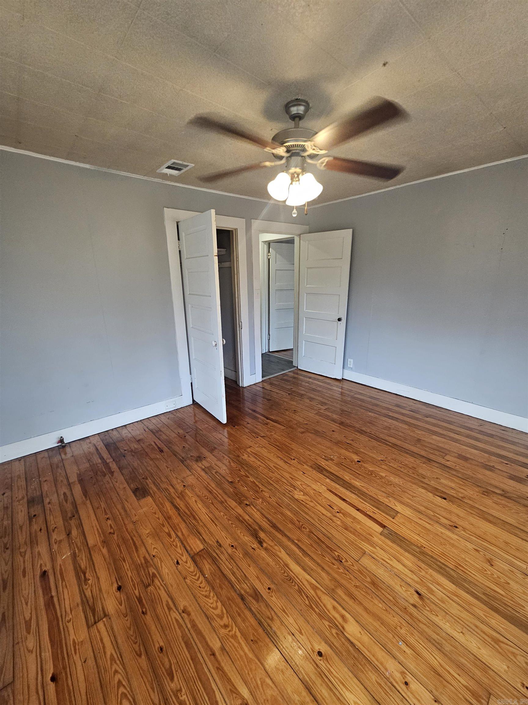 Moline - Residential Lease