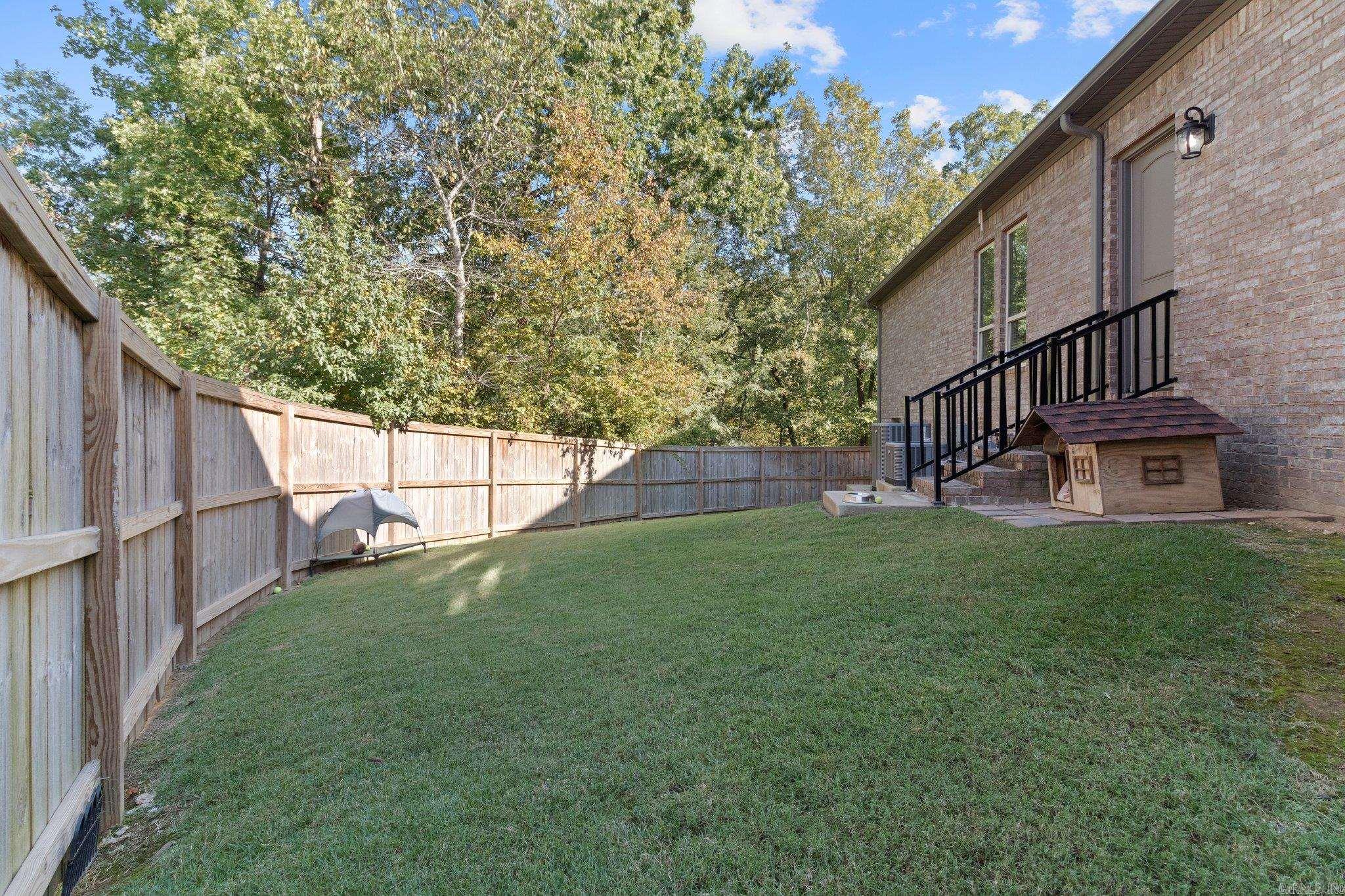 WOODLANDS EDGE - Residential