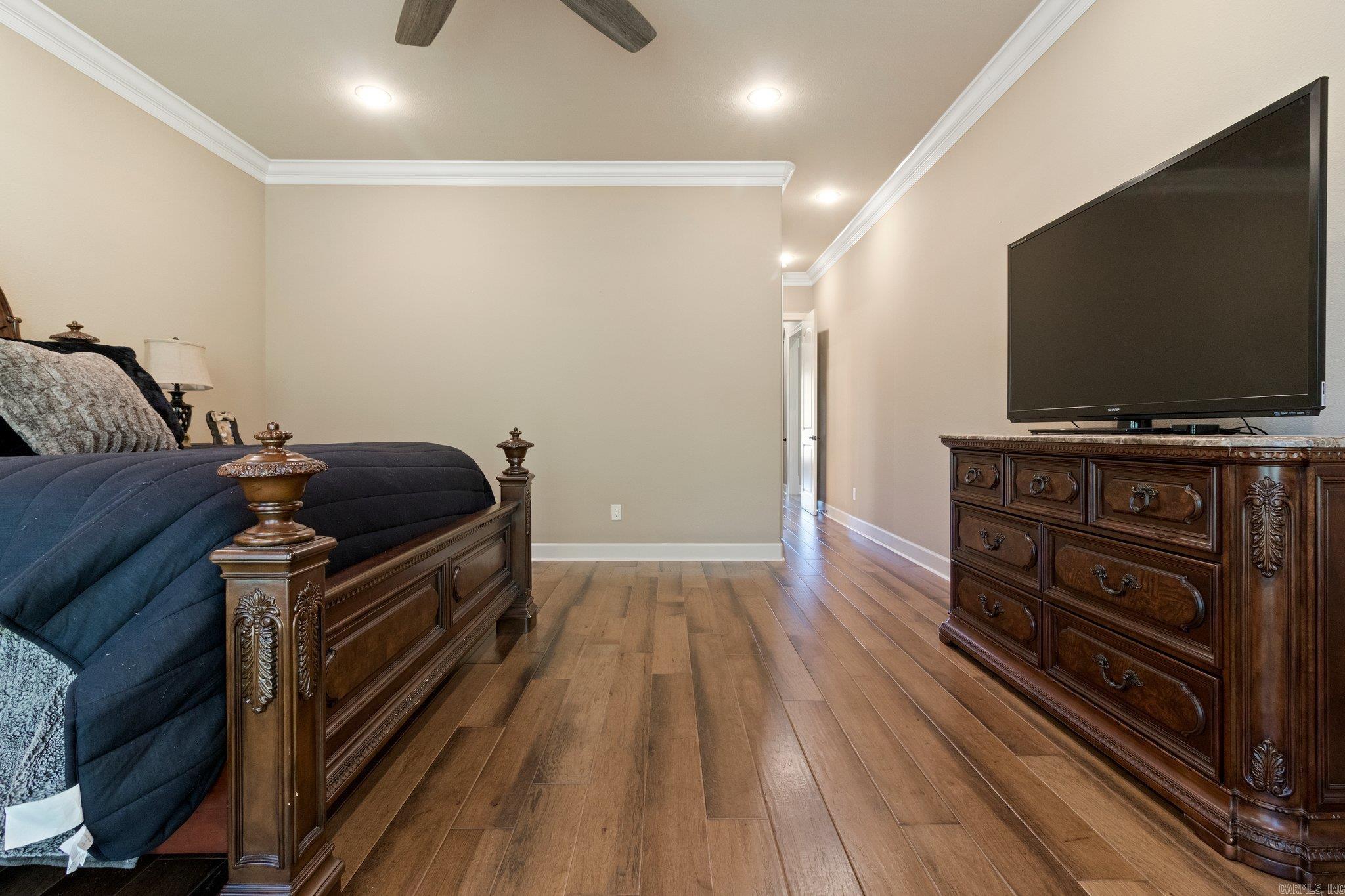 WOODLANDS EDGE - Residential