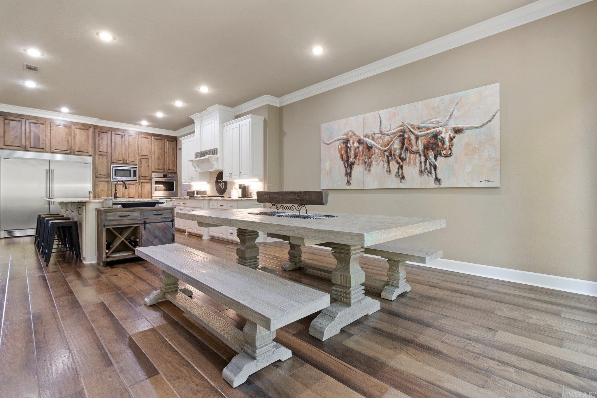 WOODLANDS EDGE - Residential