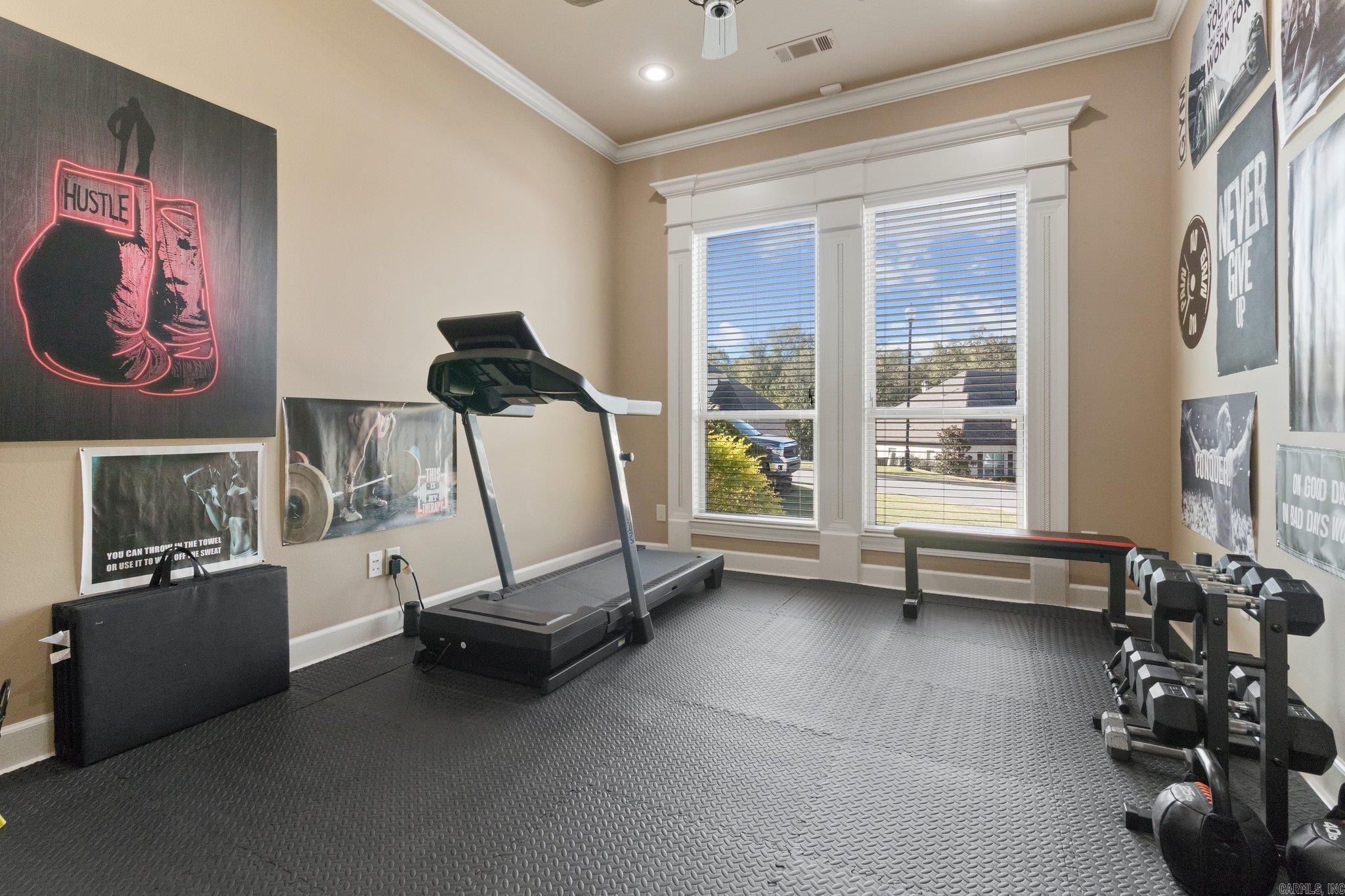 WOODLANDS EDGE - Residential