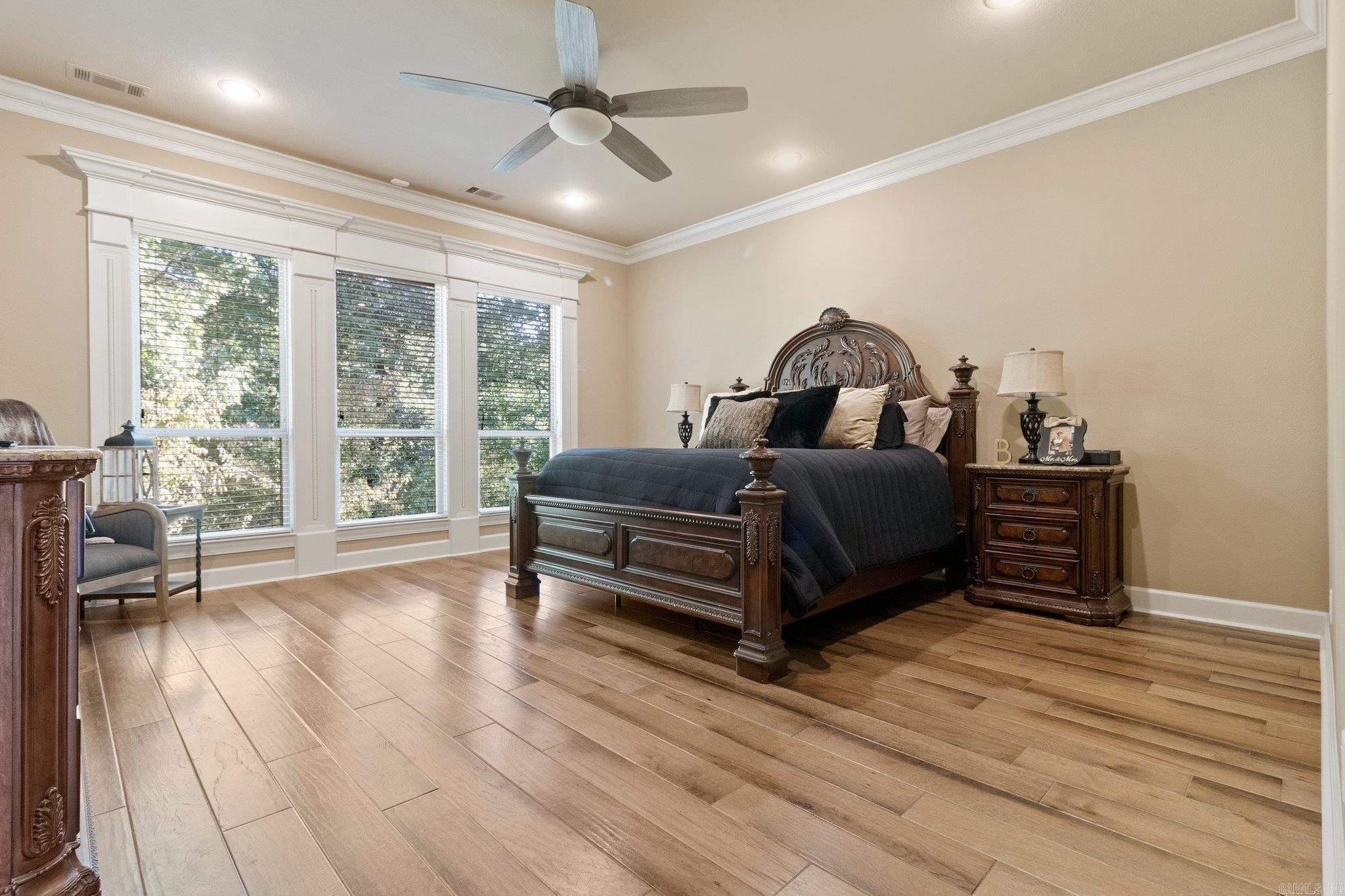WOODLANDS EDGE - Residential