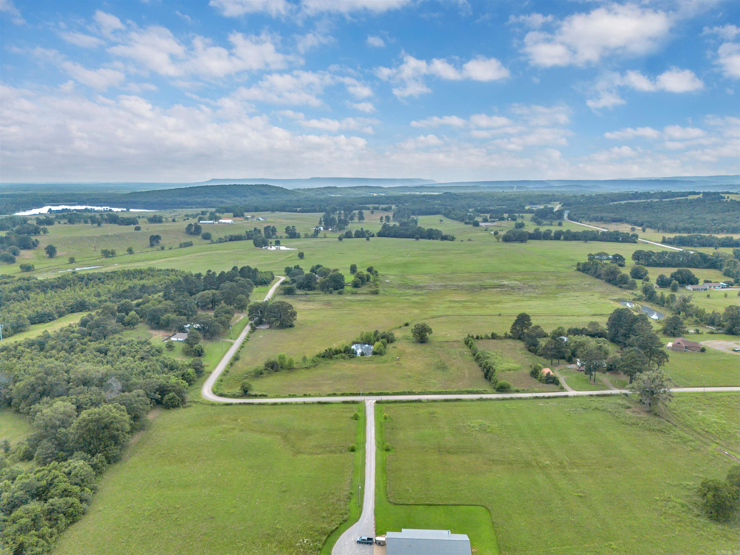 Metes & Bounds - Land