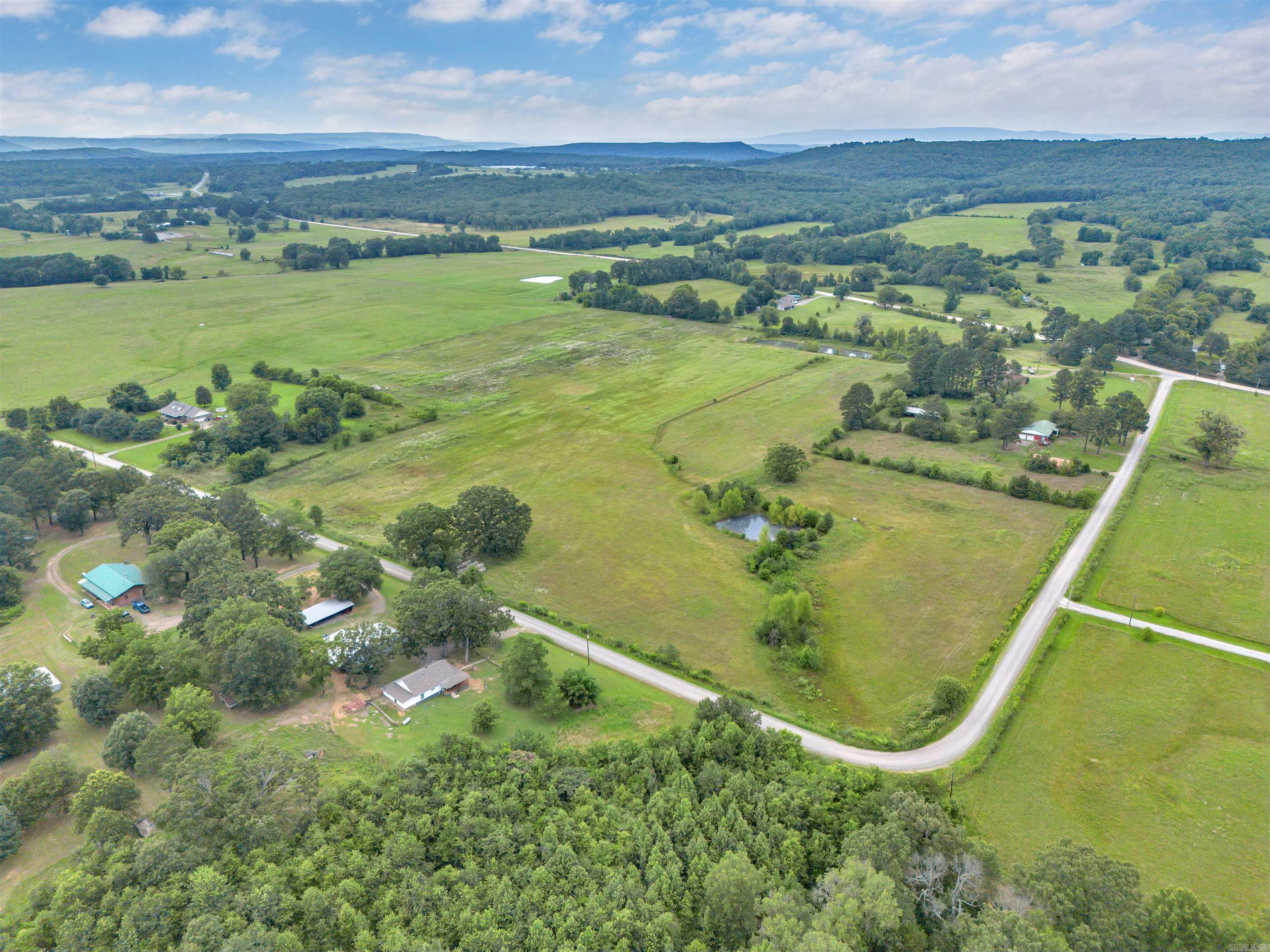 Metes & Bounds - Land