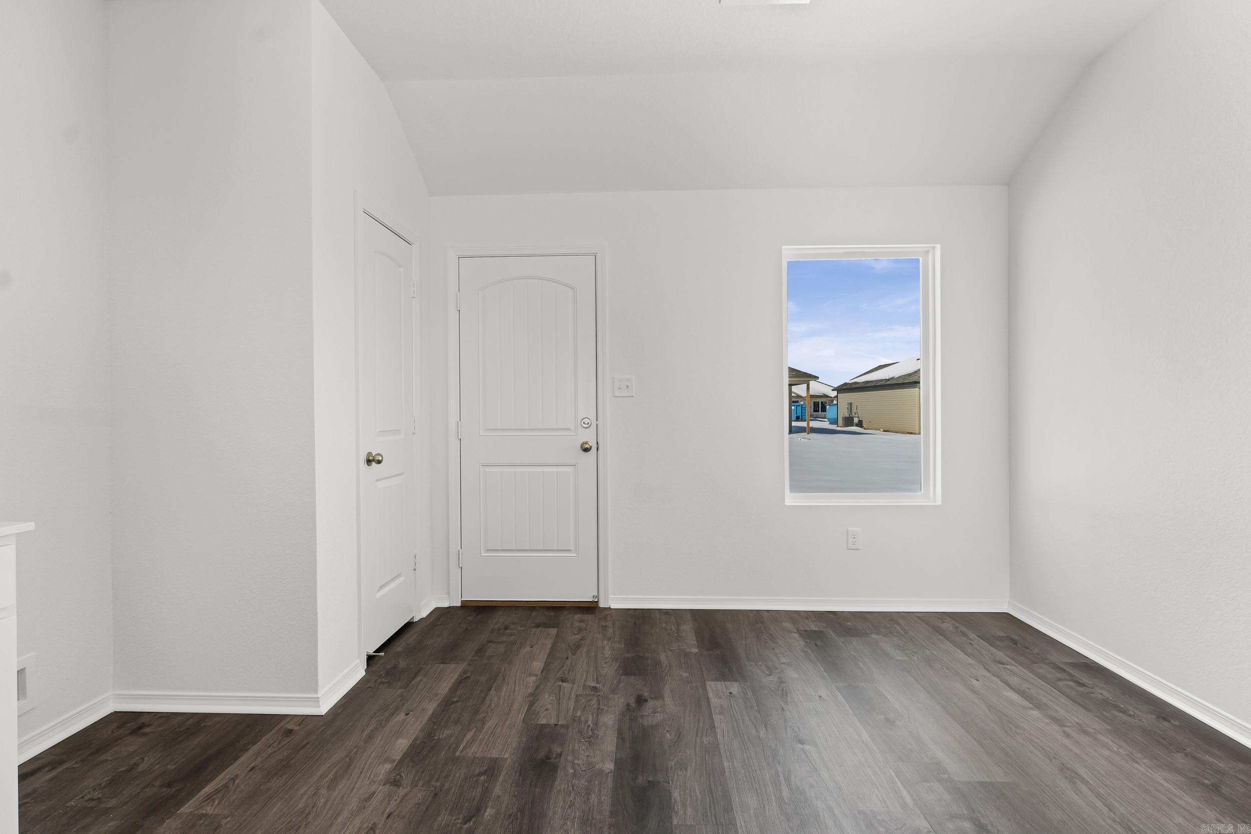 HILL FARM - Residential