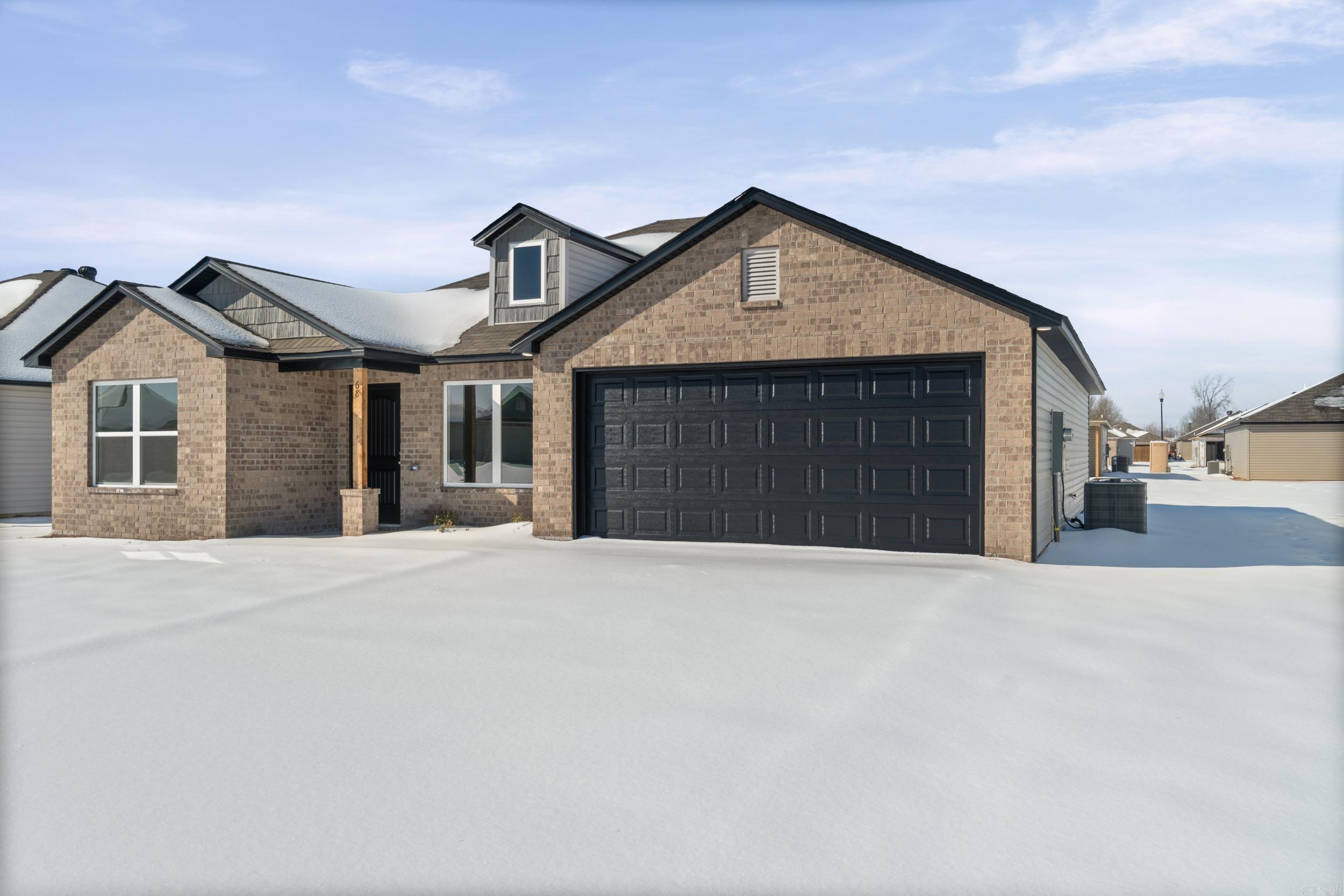 HILL FARM - Residential