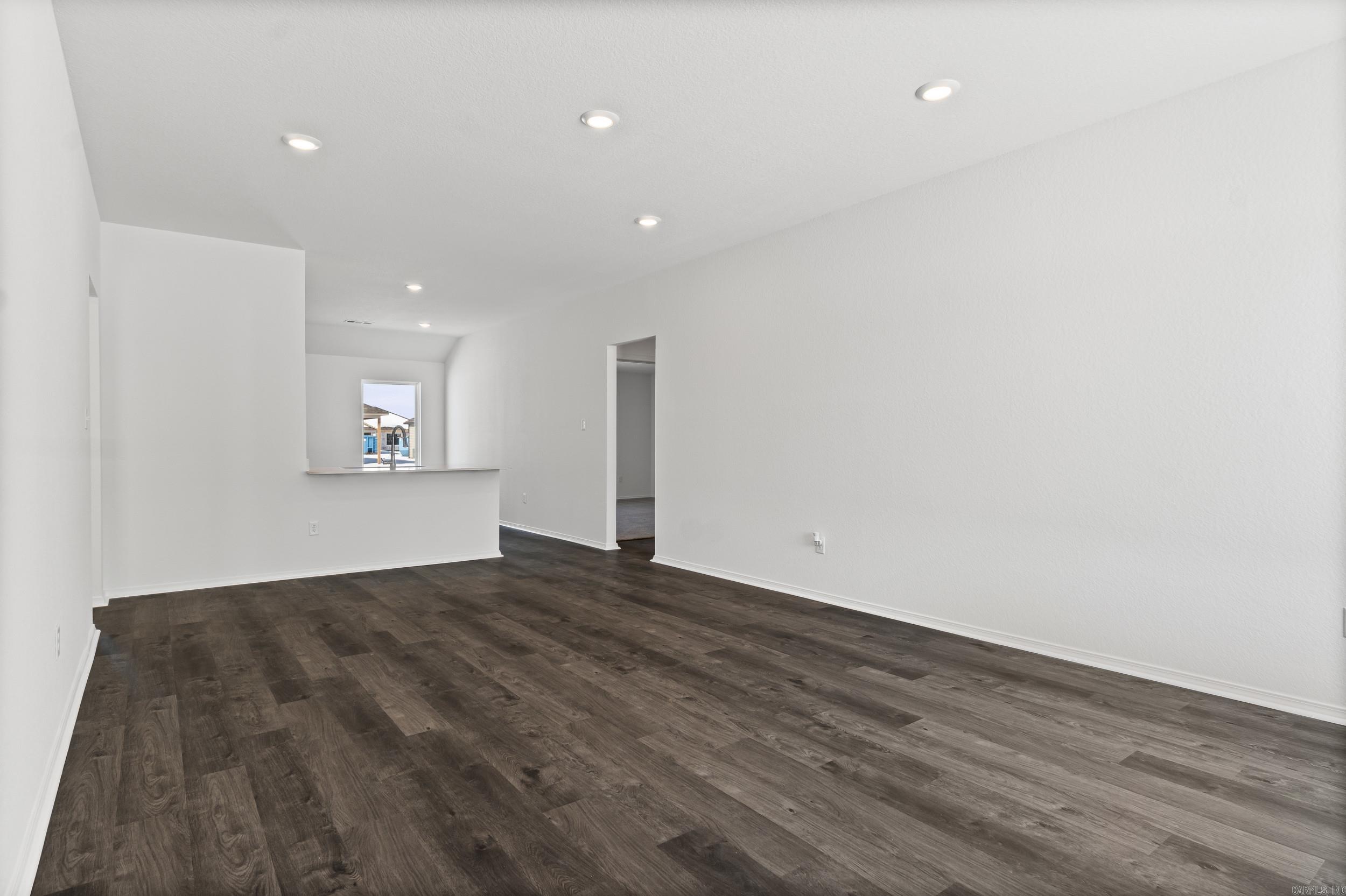 HILL FARM - Residential