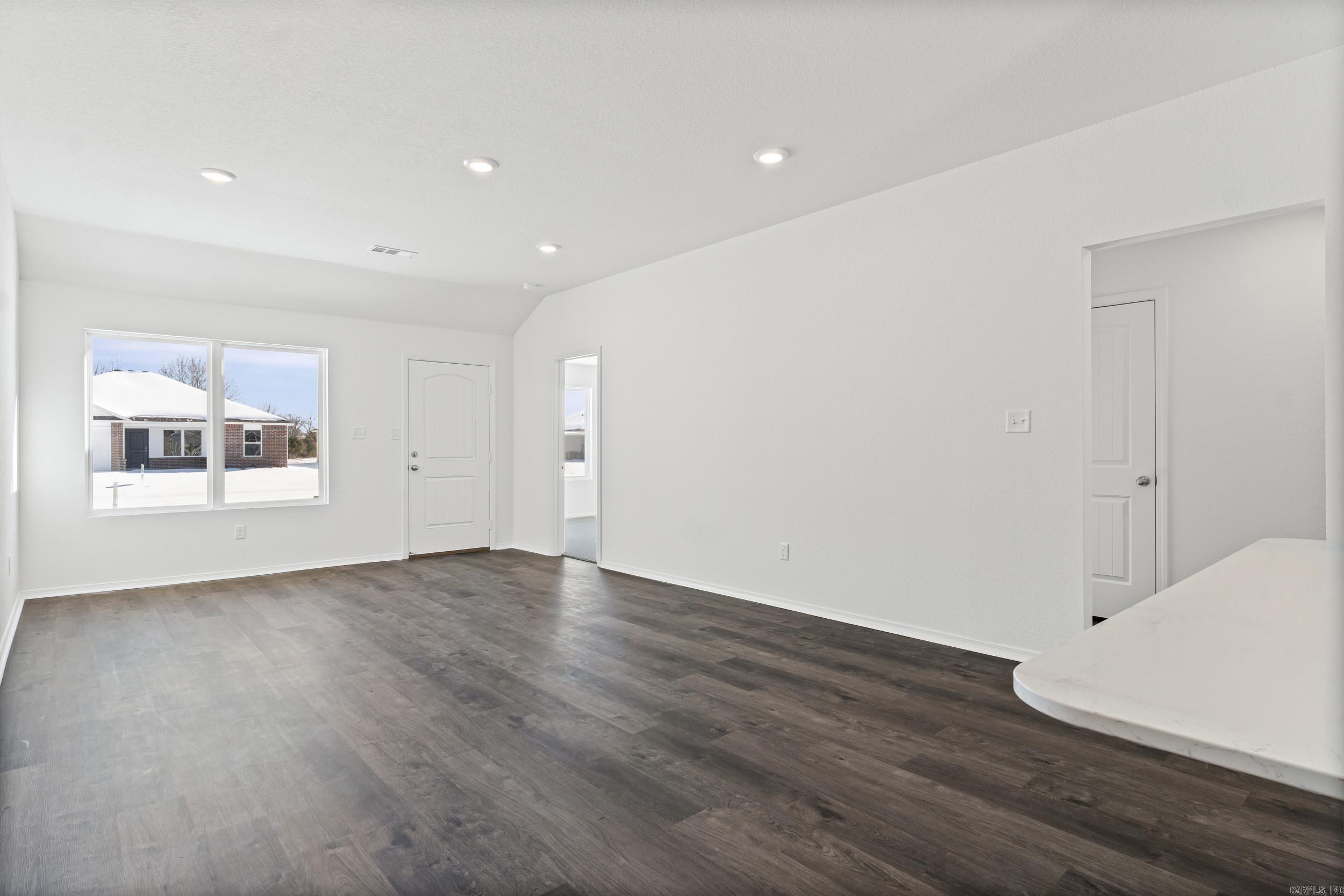 HILL FARM - Residential