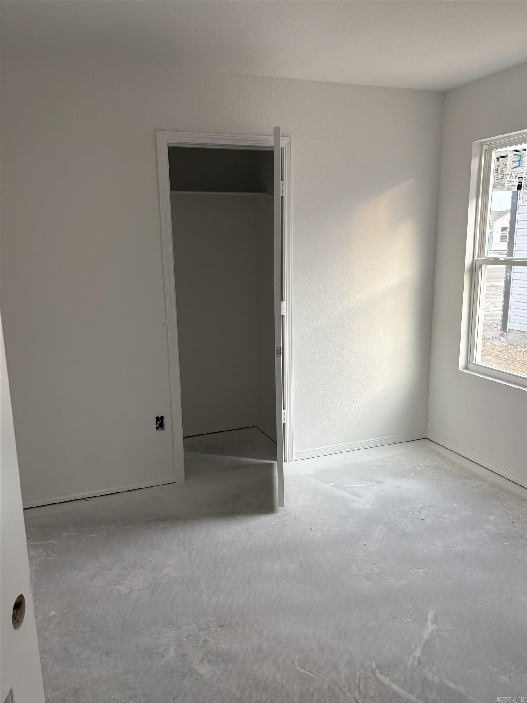 HILL FARM - Residential