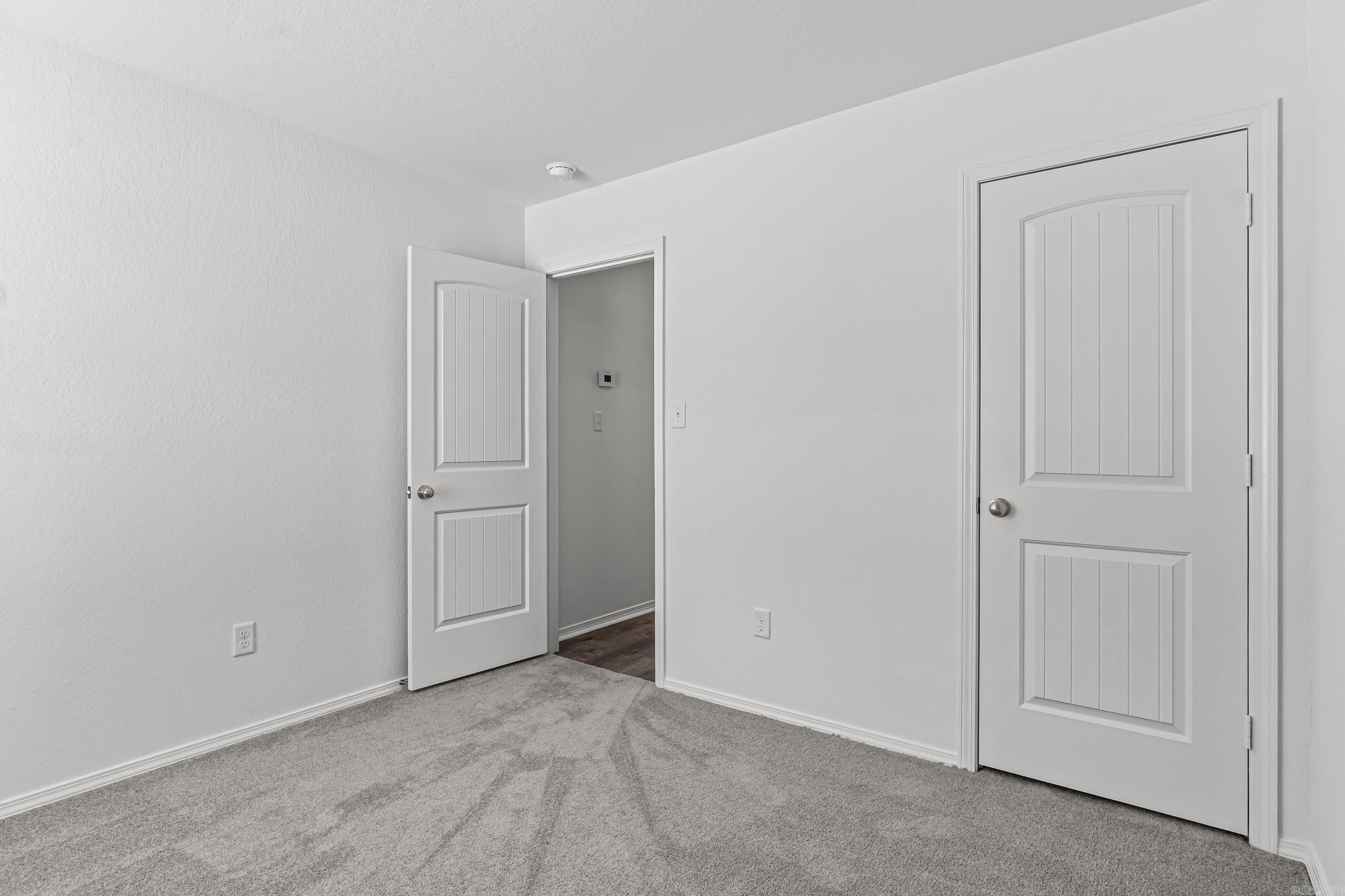 HILL FARM - Residential