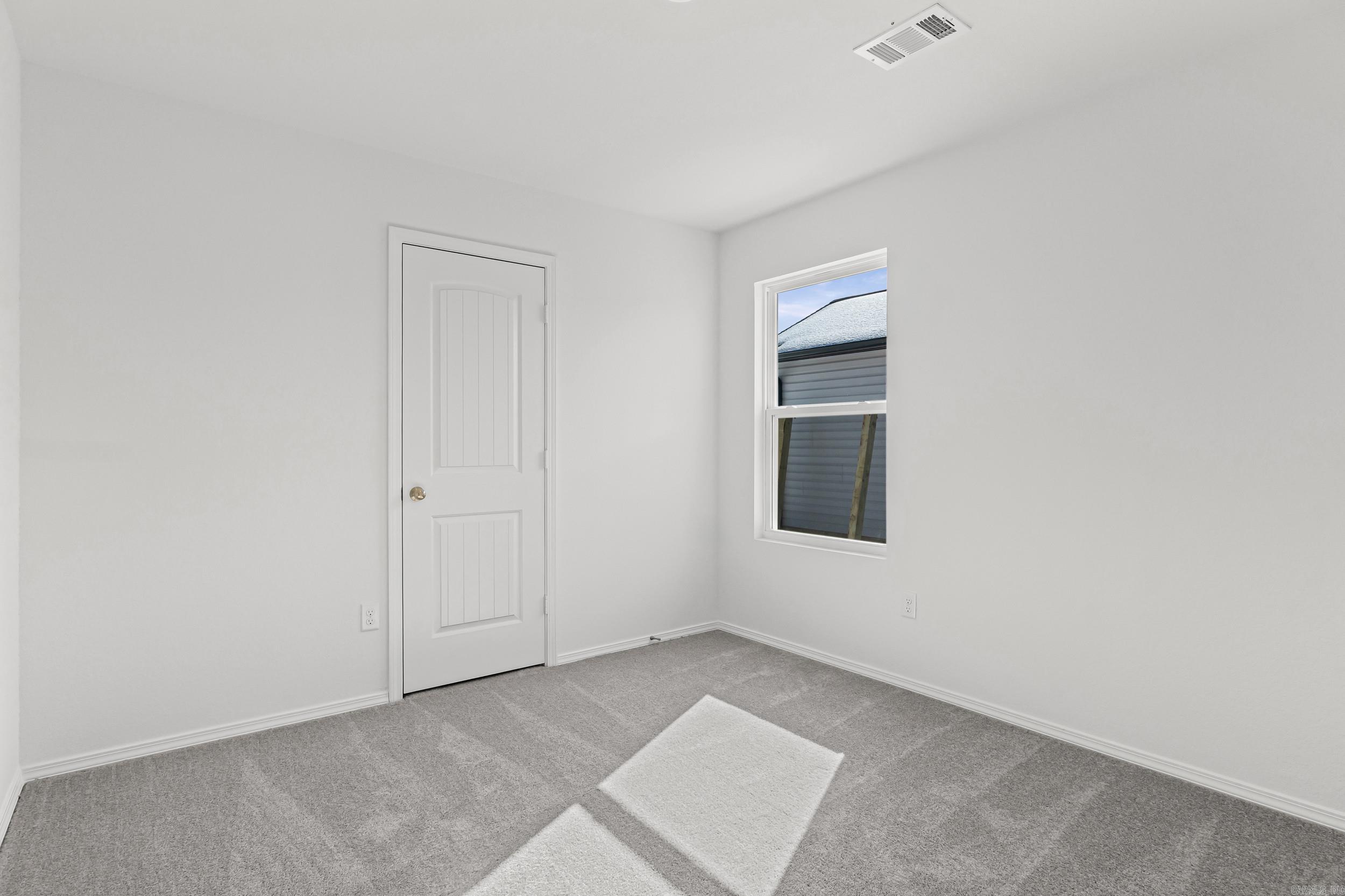 HILL FARM - Residential