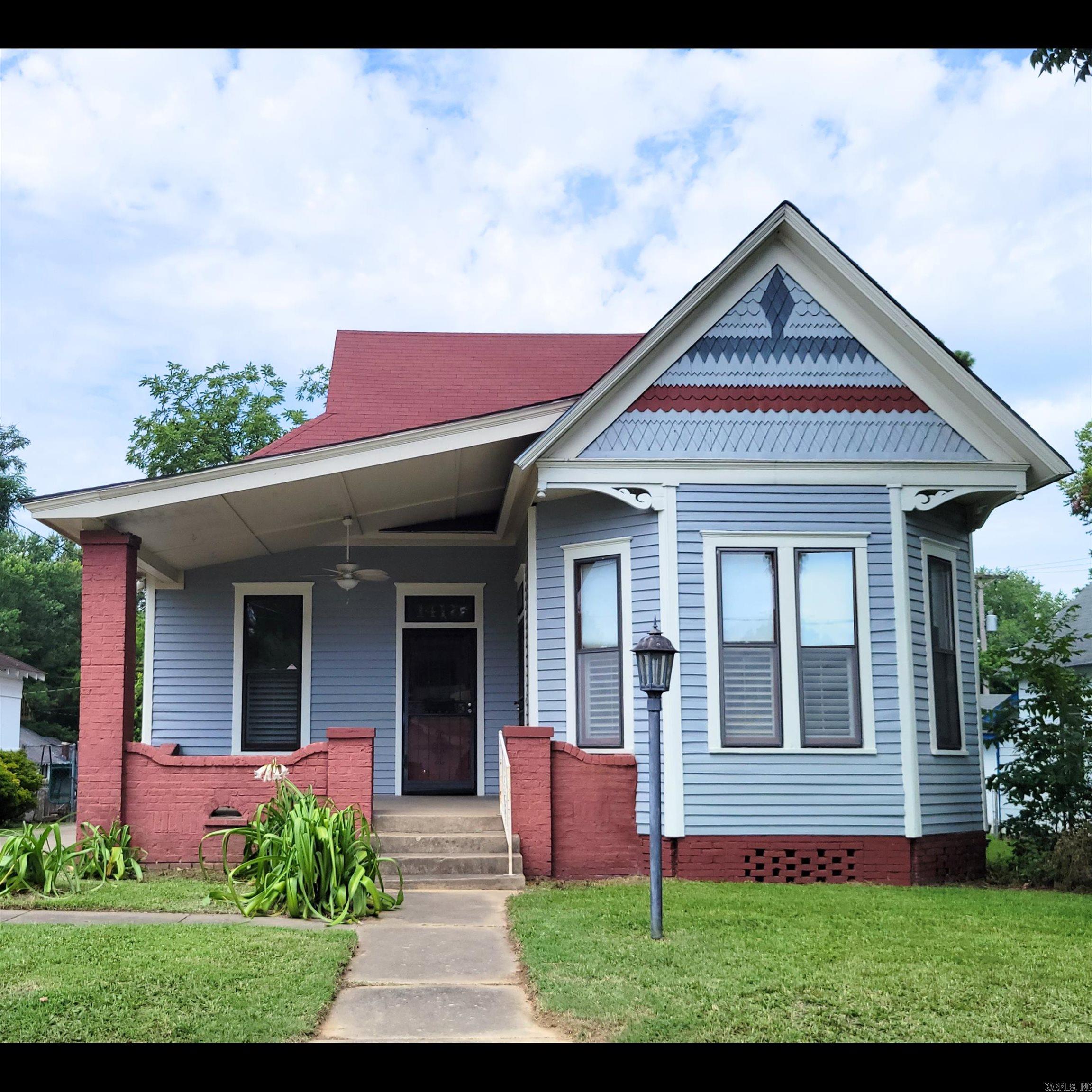 Step into timeless charm with this beautifully updated North Argenta Victorian! Featuring original hardwood floors, soaring 9-foot ceilings, transom windows, and original handcrafted details throughout, this 2 bed, 1 bath gem blends vintage elegance with modern upgrades. Bonus room at the back! Enjoy peace of mind with a 2024 remodel that includes extensive foundation work, a permitted plumbing replacement, updated kitchen and bath, fresh paint, refurbished deck, and more —all just steps from Main Street.