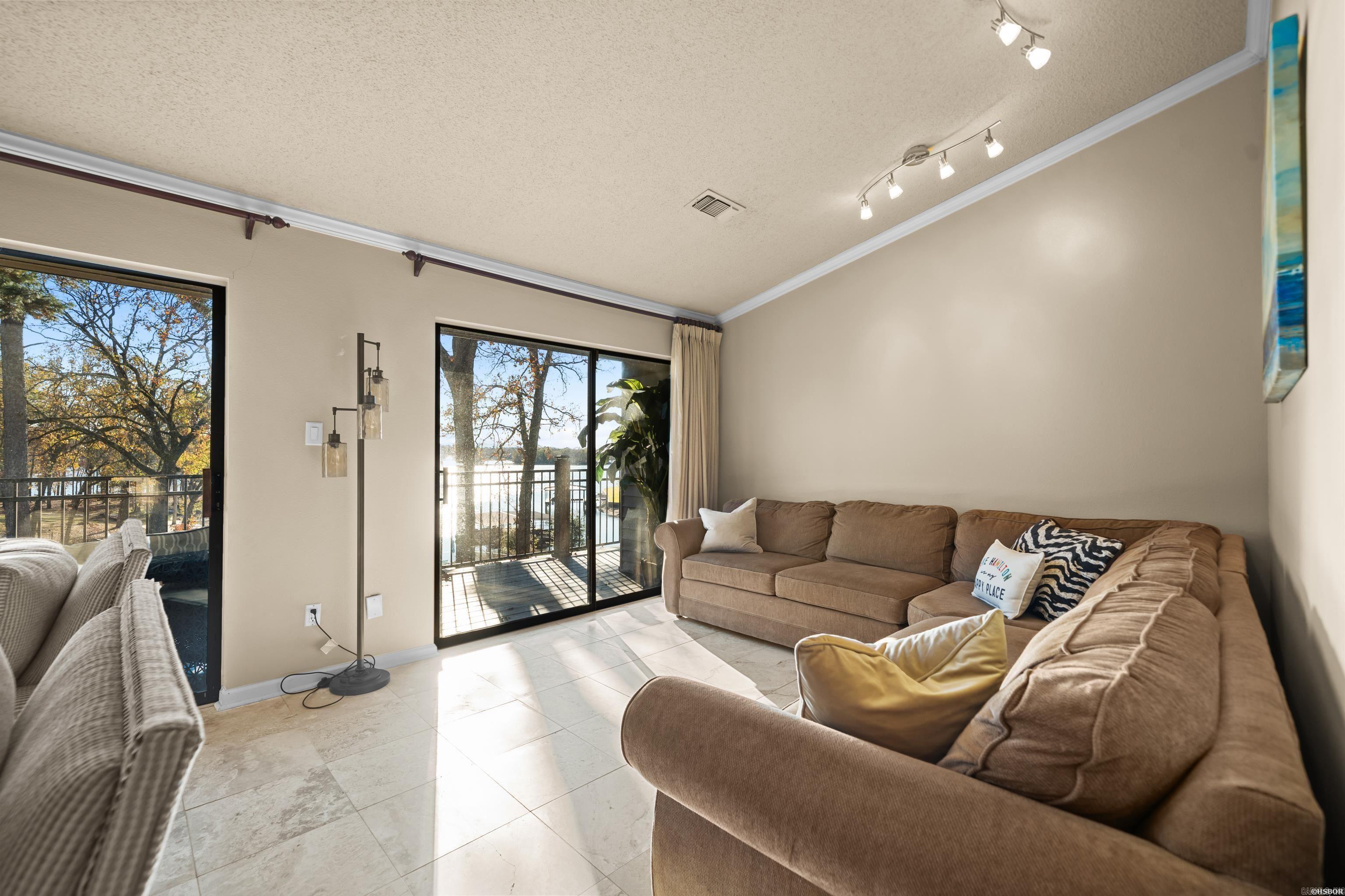 Sunbay HPR - Residential