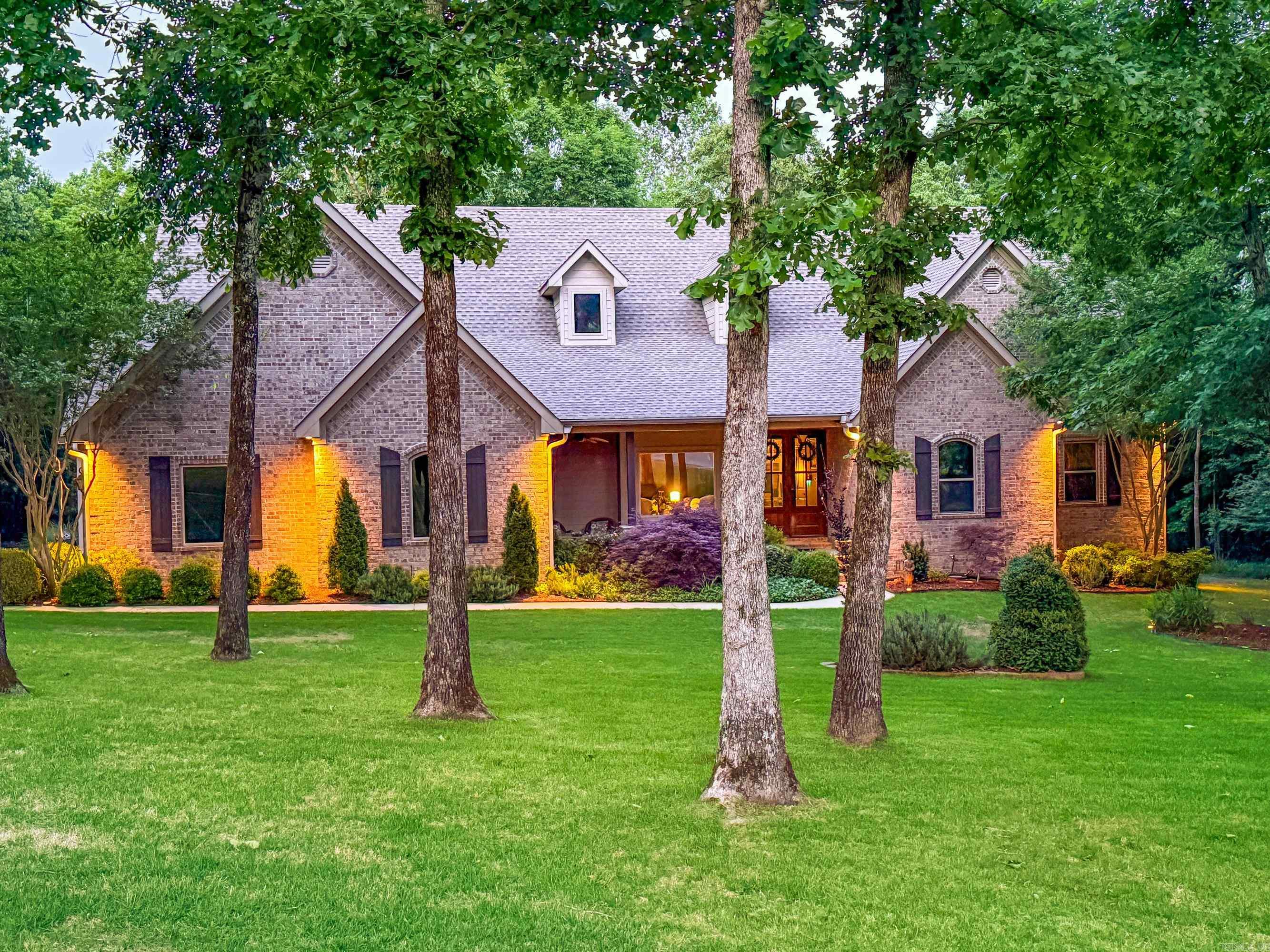 WESTCLIFFE - Residential