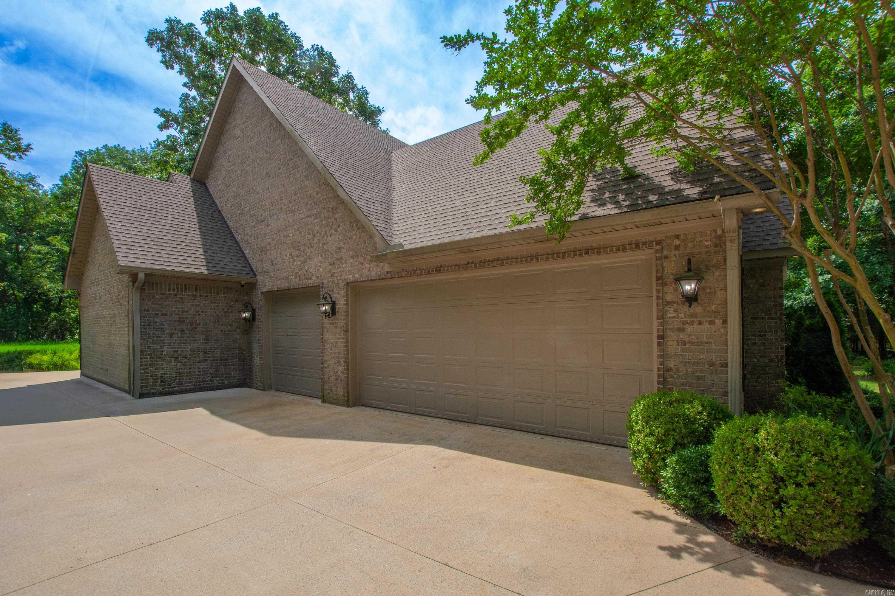 WESTCLIFFE - Residential