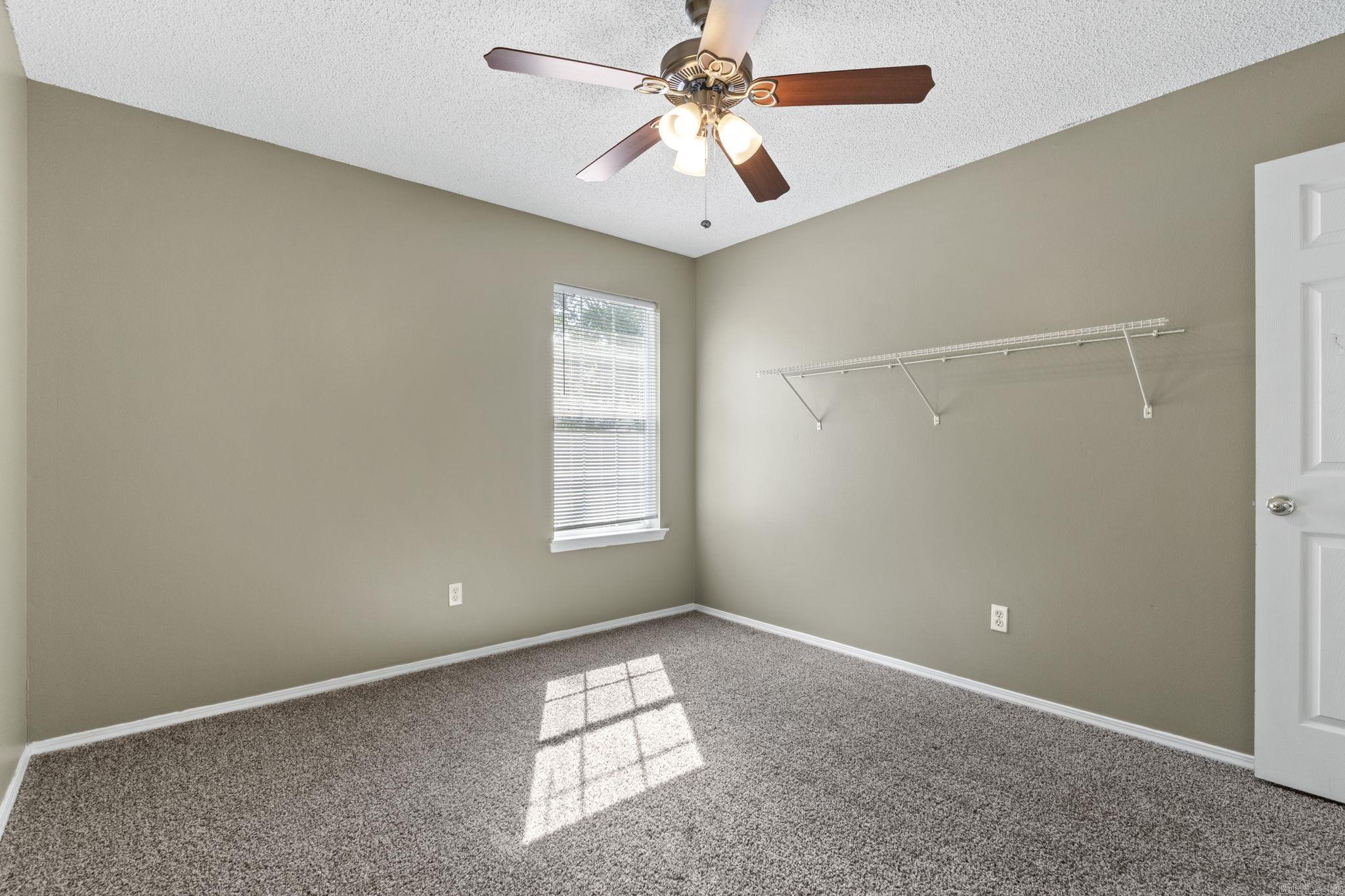 CHERRY CREEK - Residential